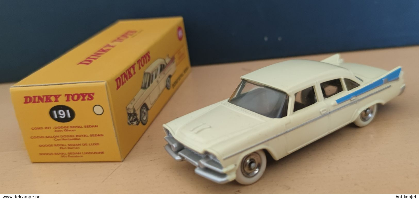 Dodge Royal Sedan Crème Bleu Dinky Toys Atlas 1:43 - Computers