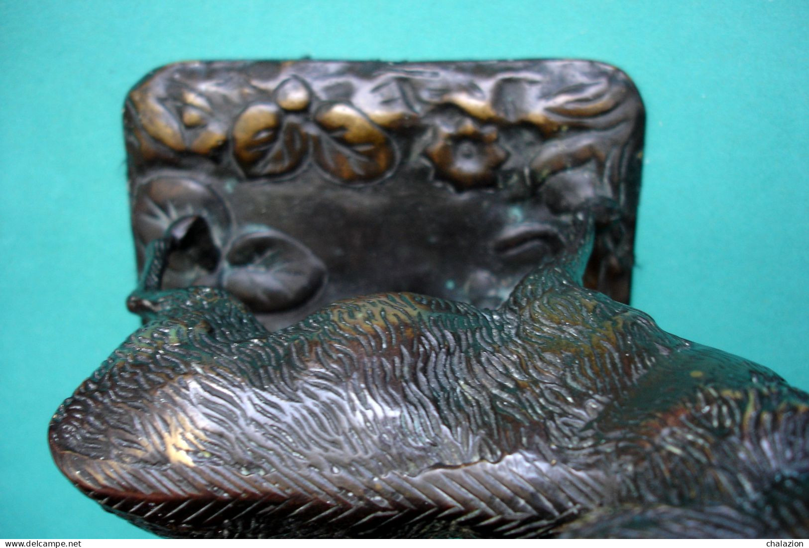 Petit BRONZE ANIMALIER Jeune Cerf Brâmant - Bronzi