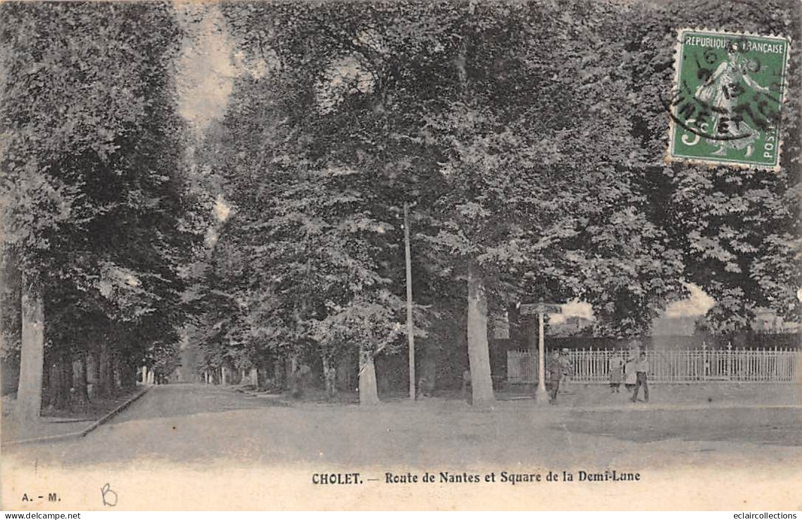 Cholet         49       Lot De 7 Cartes      Rues Et Divers    (Voir Scan) - Cholet