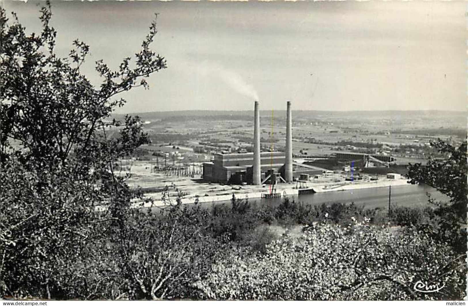 - Yvelines- Ref-B926- Porcheville - Vue Generale Centrale Thermique E.d.f. - Edf - Electricité De Frqnce - Industrie - - Porcheville