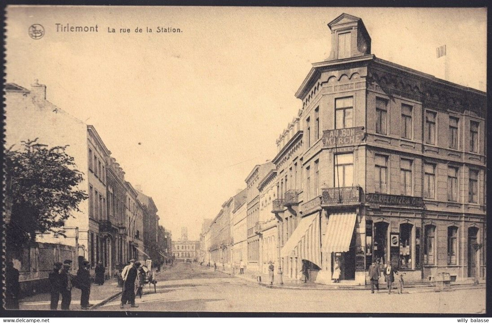 +++ CPA / TA - TIENEN - TIRLEMONT - Rue De La Station - Magasin Au Bon Marché  // - Tienen