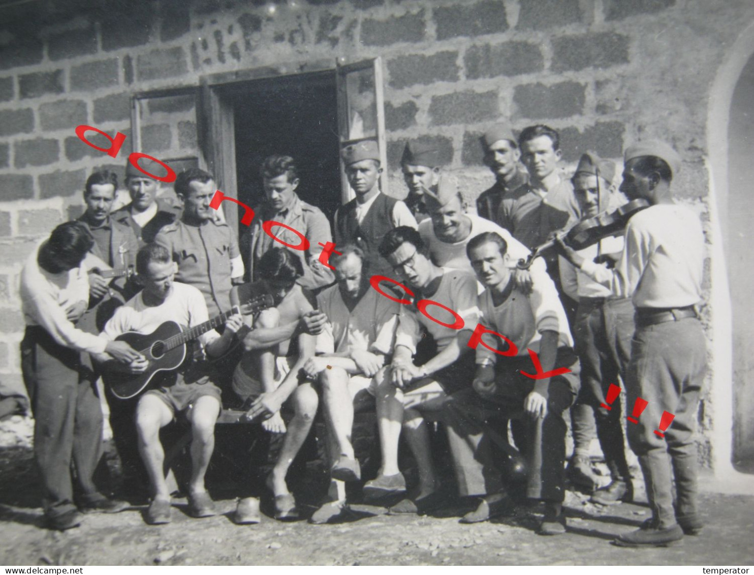 WW2 / POW Prisoners Of War, Serbian Soldiers In Captivity - GEPRUFT 23 STALAG XVIII C / Guitar, Violin, Mandolin / RP - 1939-45