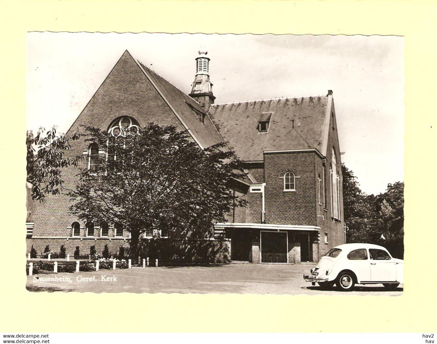 Sassenheim Gereformeerde Kerk, Volkswagen Kever  RY32247 - Sassenheim