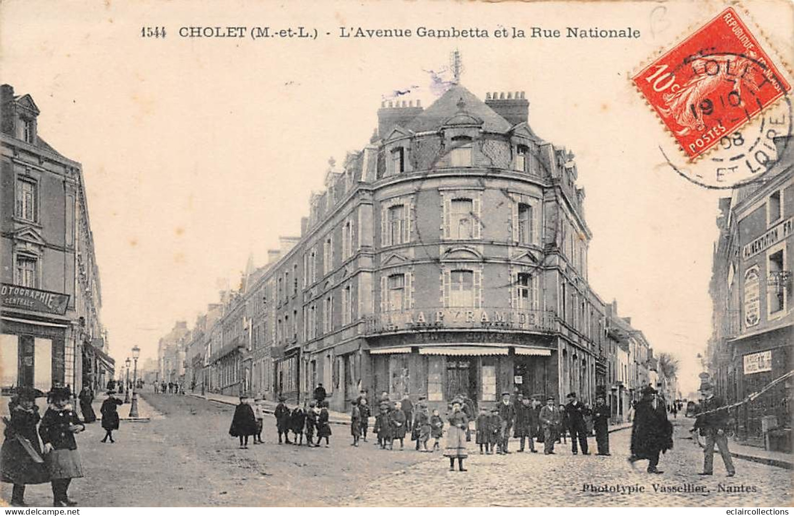 Cholet         49             Avenue  Gambetta Et Rue Nationale    N° 1544   (Voir Scan) - Cholet