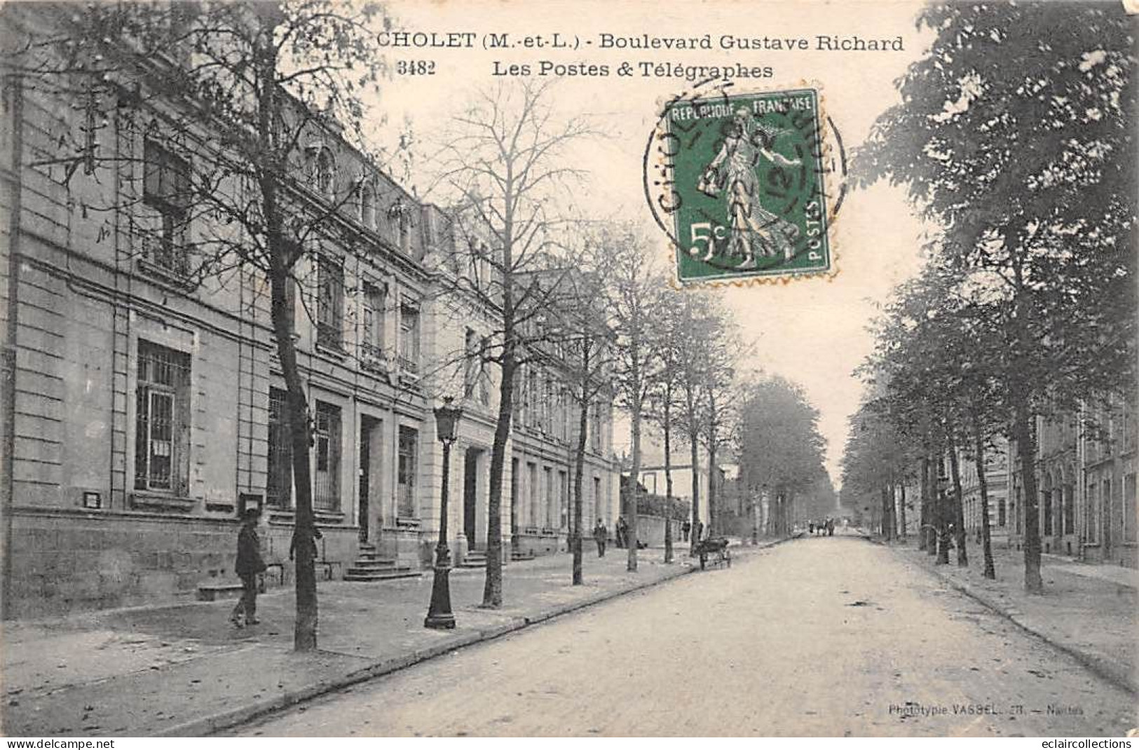 Cholet         49             Boulevard Gustave Richard     La Poste   N° 3482    Voir Scan) - Cholet