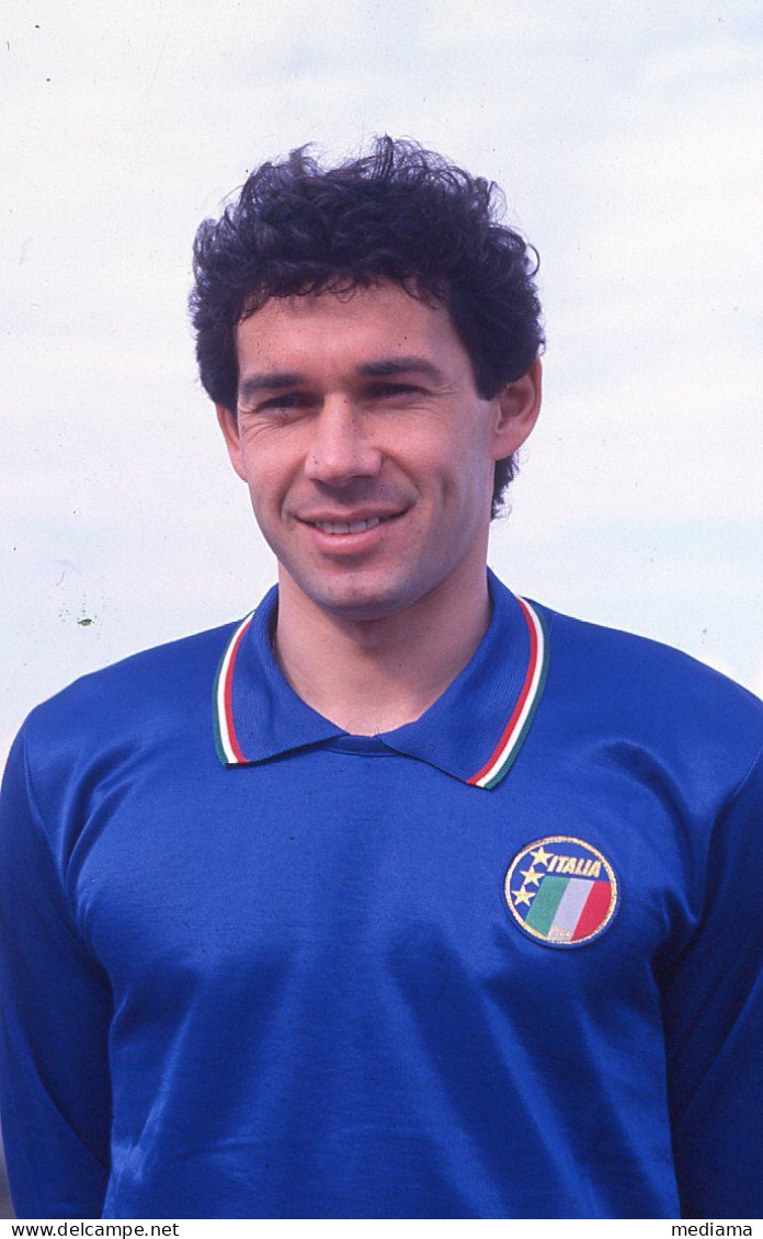 Dia461	DIAPOSITIVA 35mm GIOCATORE NAZIONALE ITALIANA BARESI - Diapositives