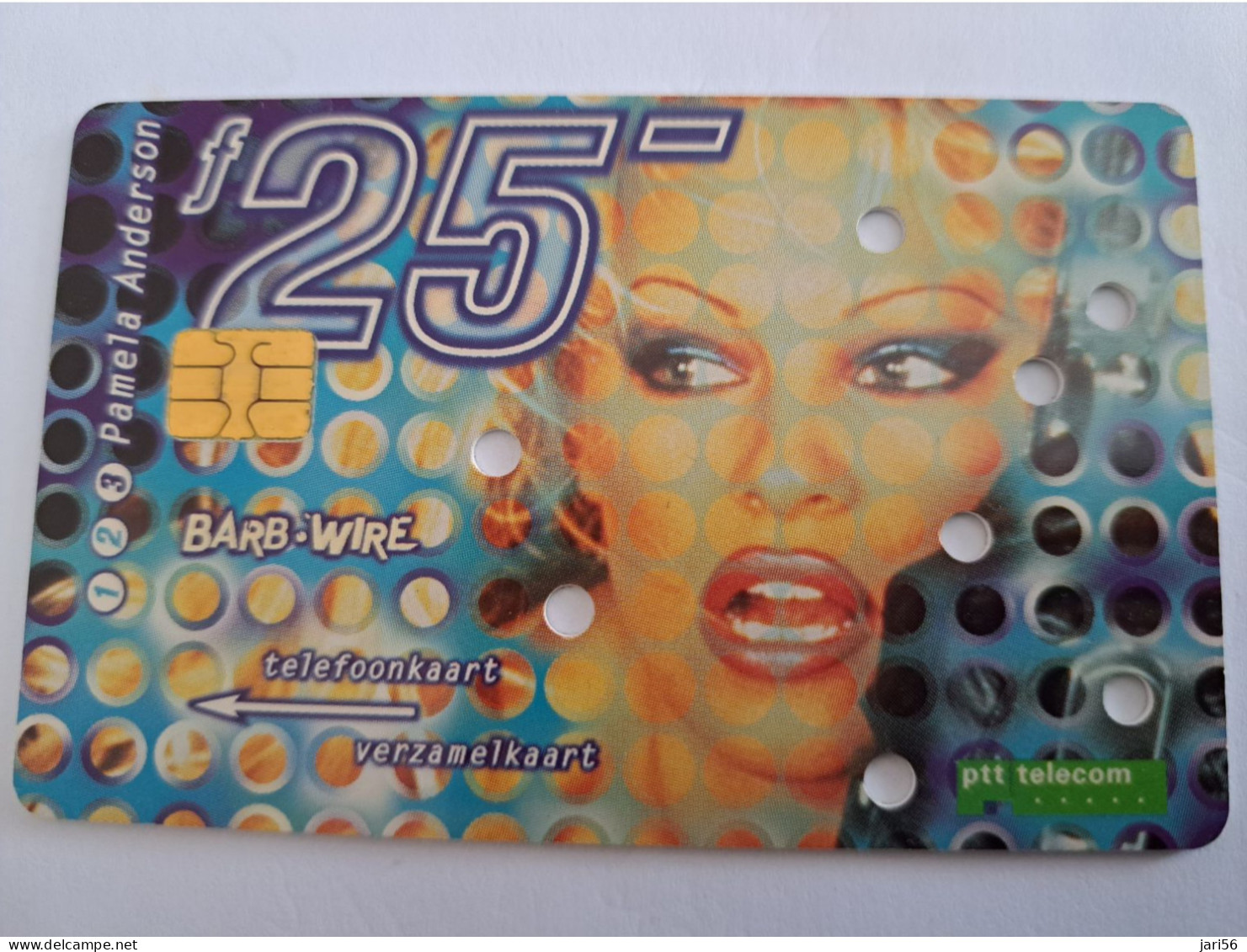 NETHERLANDS  CHIPCARD /HFL 25,00 / PAMELA ANDERSON / BARB WIRE /     /  USED  CARD    ** 15027** - Non Classificati