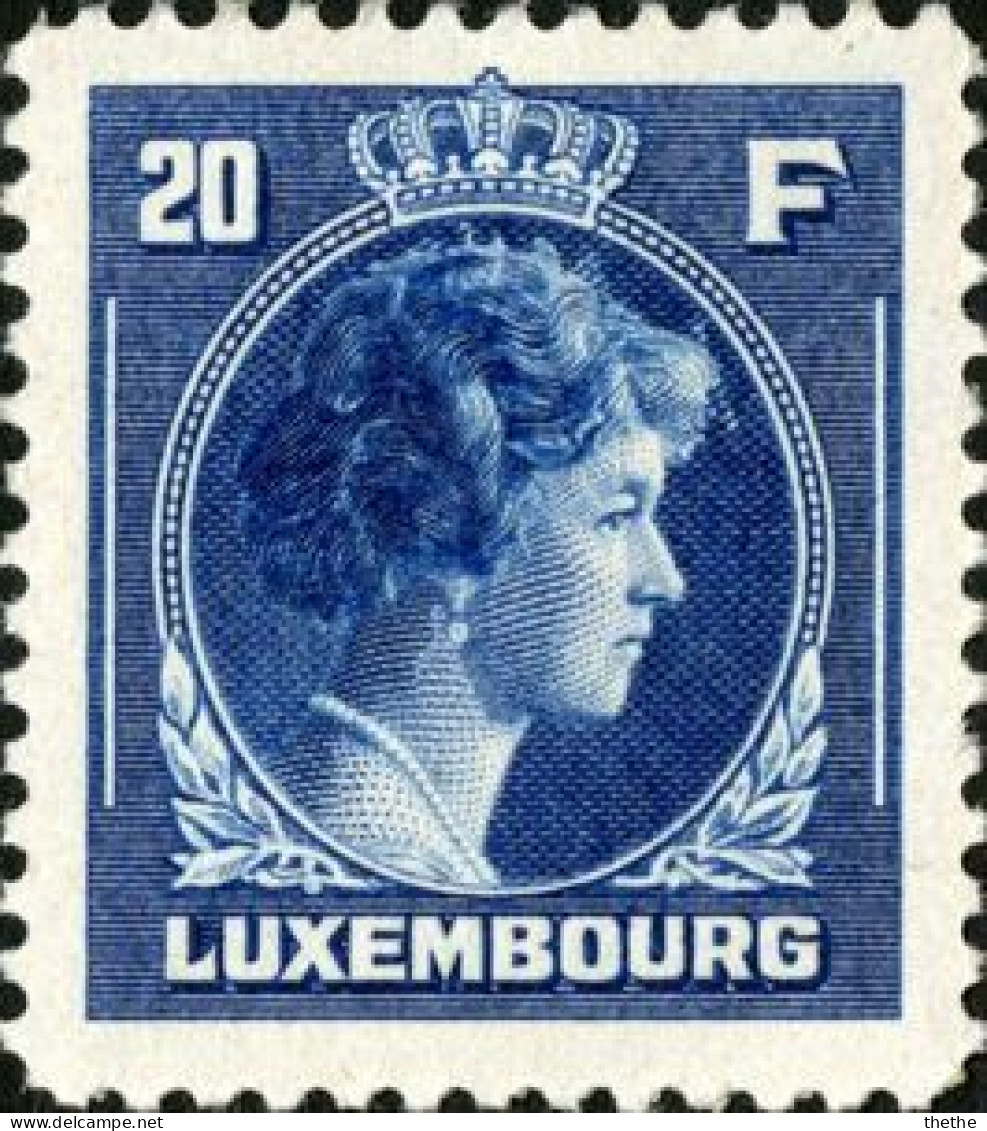 LUXEMBOURG - La Grande-Duchesse Charlotte Face à La Droite (bleu Foncé) - 1940-1944 Occupation Allemande