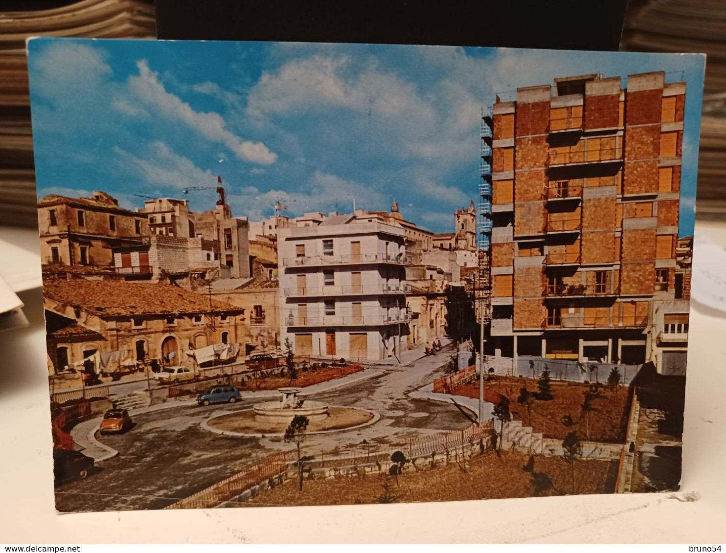 Cartolina Vittoria Prov Ragusa  Piazza Savoia - Ragusa