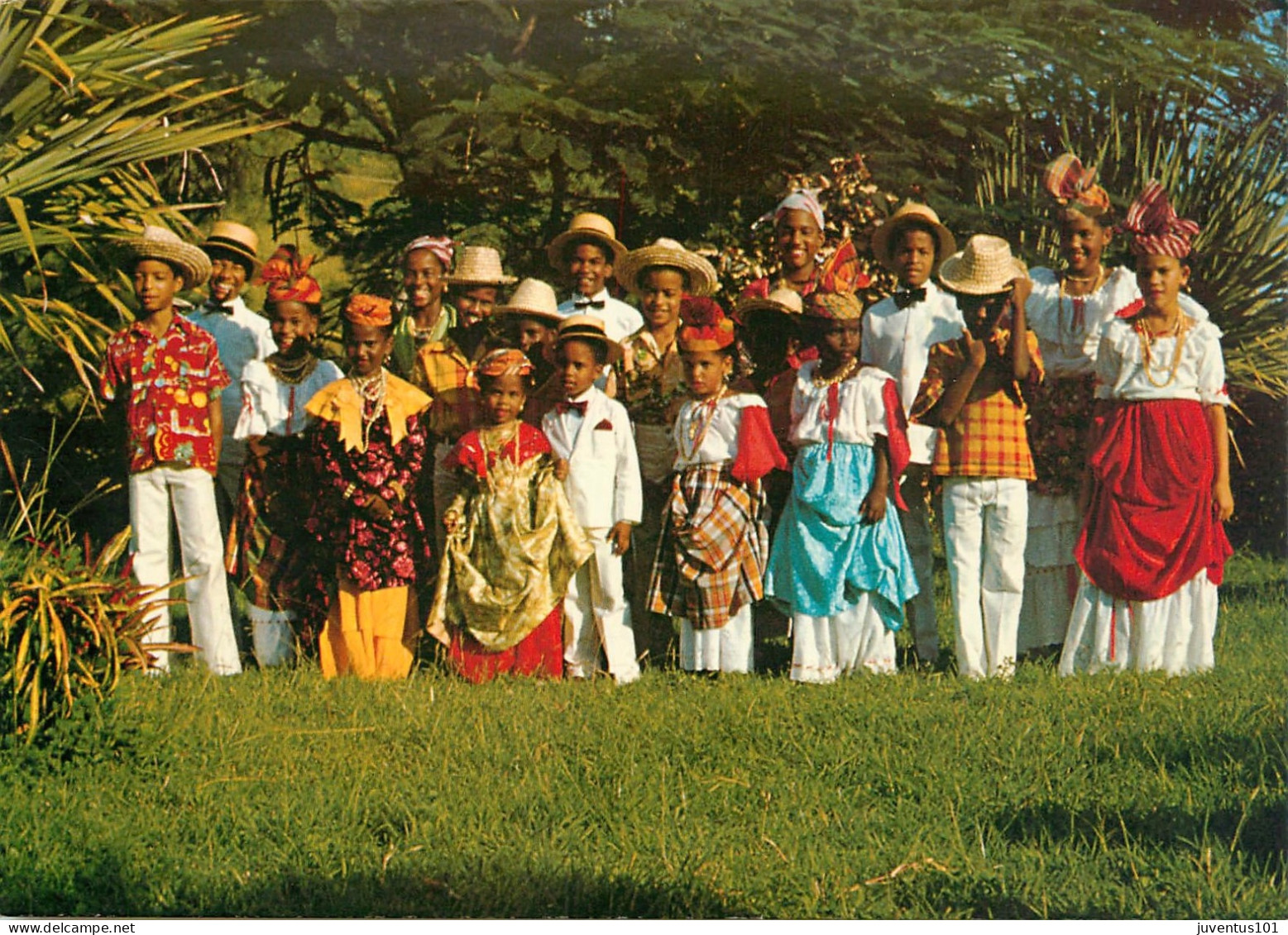 CPSM Martinique-Marin-Groupe Folklorique D'enfants-Fleurs De Cannelle-Thaly     L2353 - Le Marin