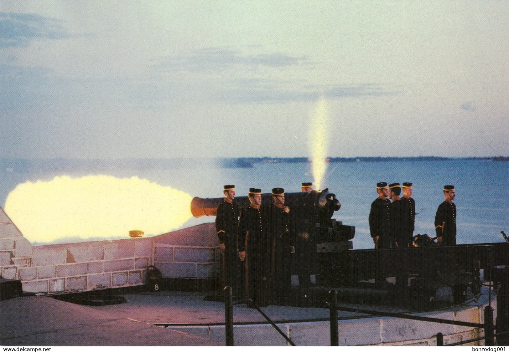 24 Pounder Gun Firing At Sunset, Fort Henry, Kingston, Ontario Unposted - Kingston