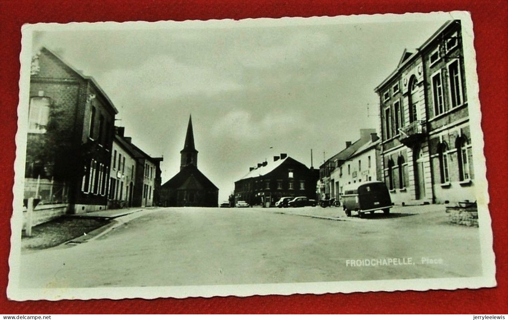 FROIDCHAPELLE  -  Place - Froidchapelle