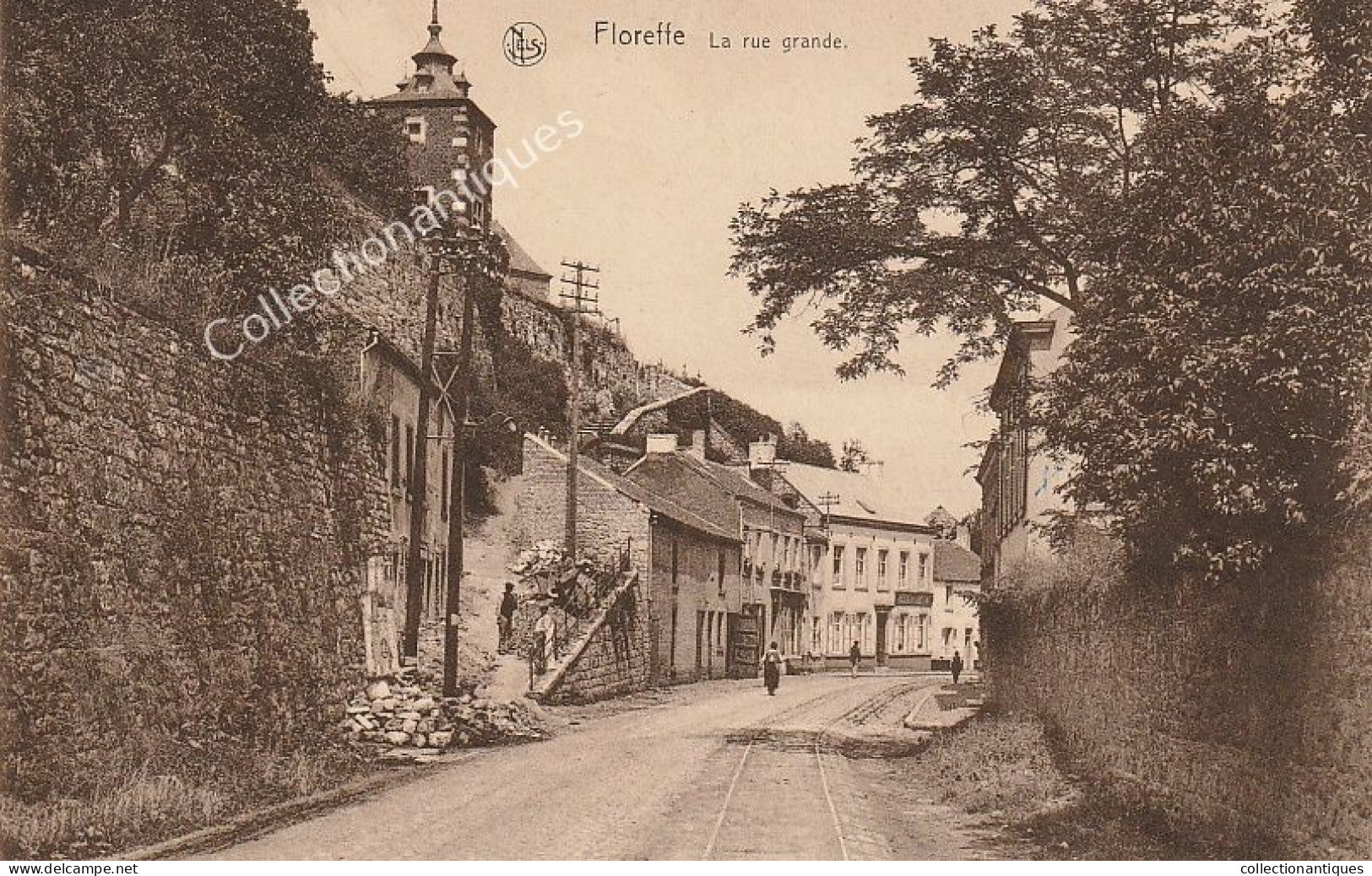 CPA Floreffe - La Rue Grande -  Non Circulée - Divisée - TTB - Animée - Floreffe