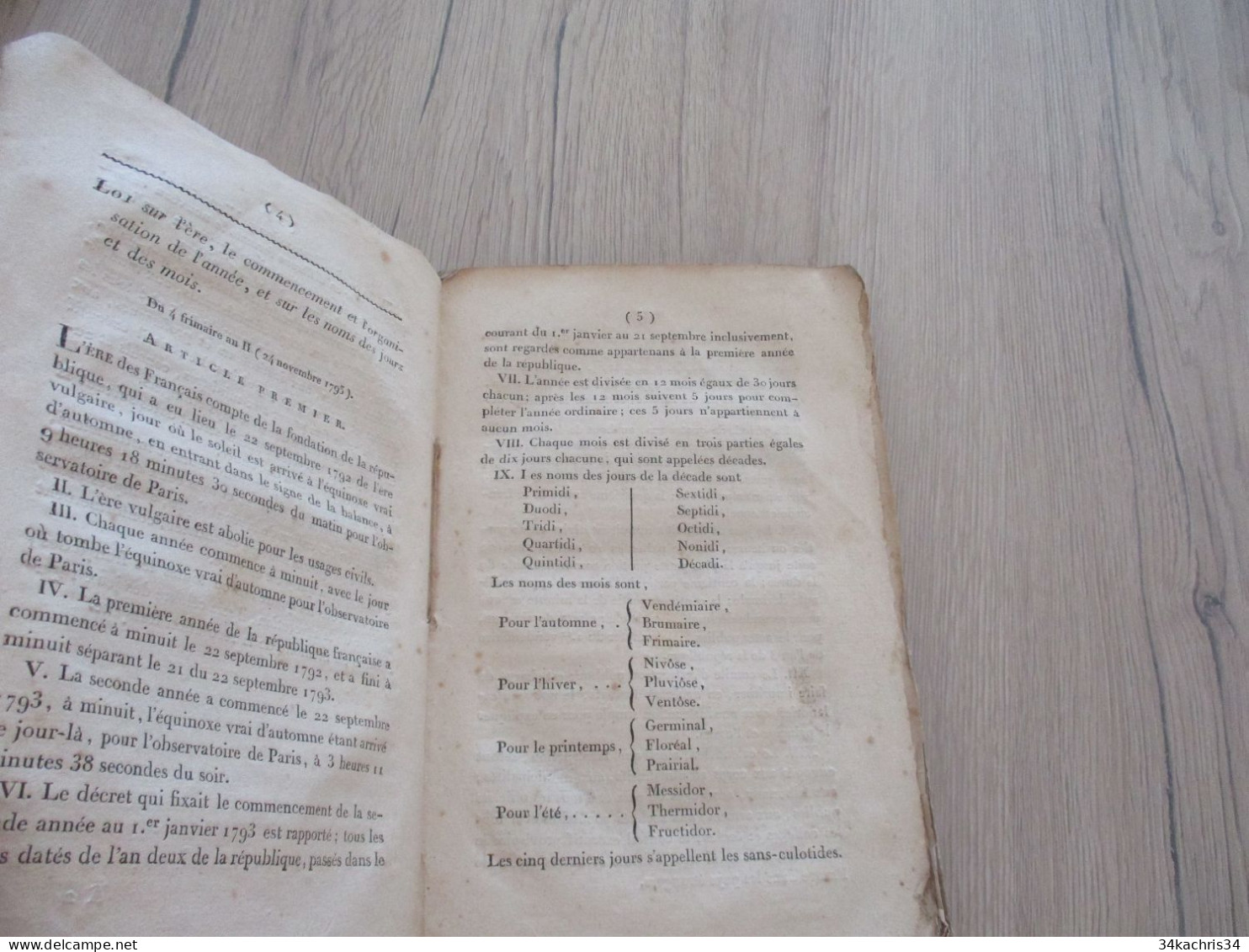 M45 Loi Concernant L'ère Des Français 05/10/1793 Concordance Des Deux ères Françaises Et Grégorienne 232 Pages - Décrets & Lois