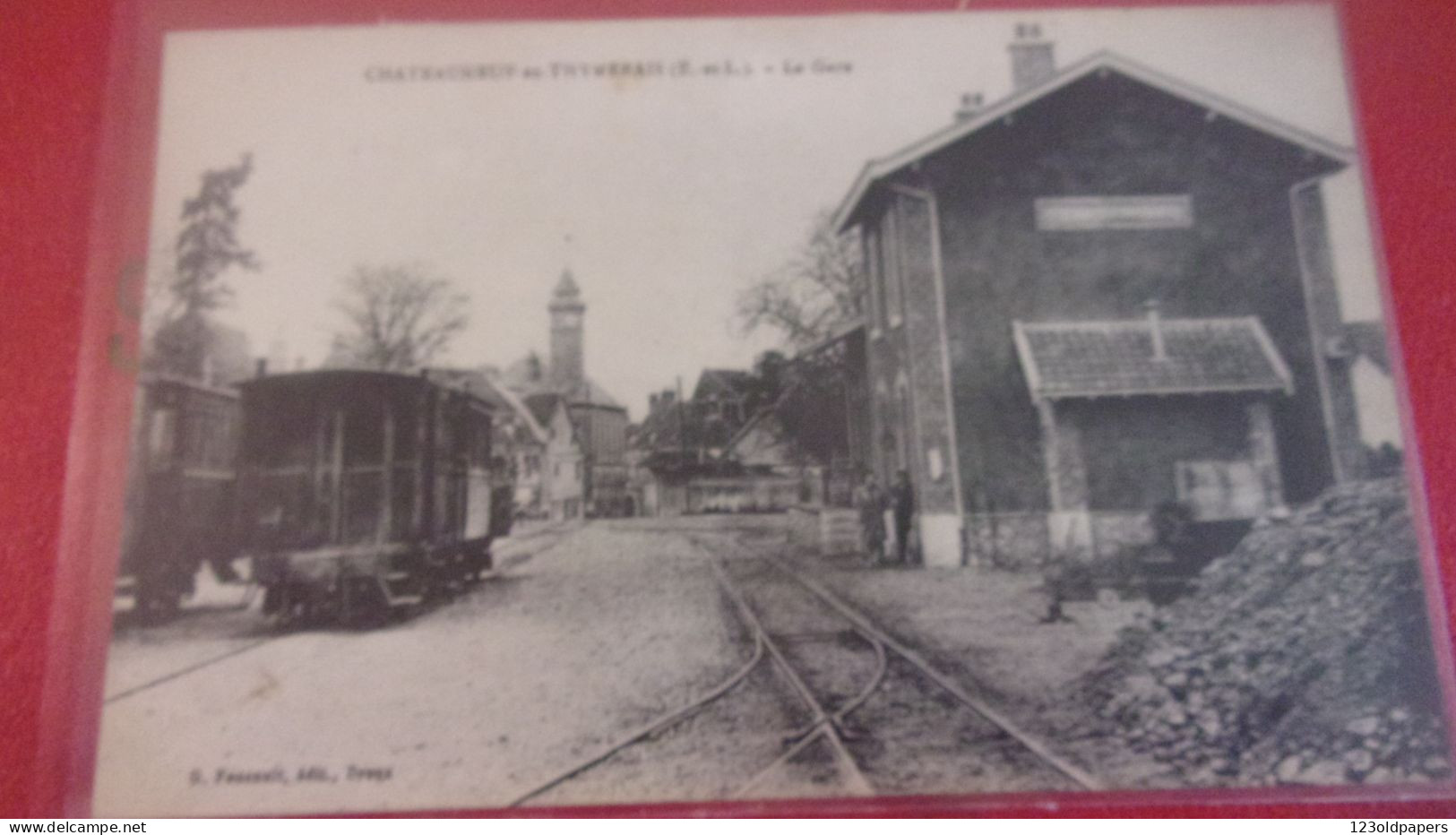 28 CHATEAUNEUF EN THYMERAIS LA GARE  VOYAGEE - Châteauneuf