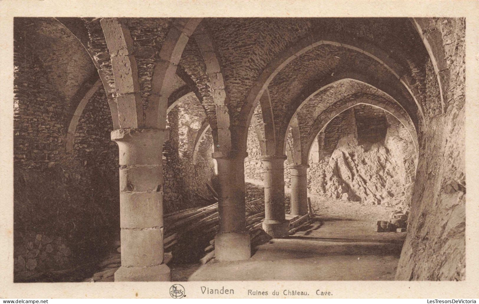 LUXEMBOURG - Vianden - Ruines Du Château - Cave - Carte Postale Ancienne - Vianden