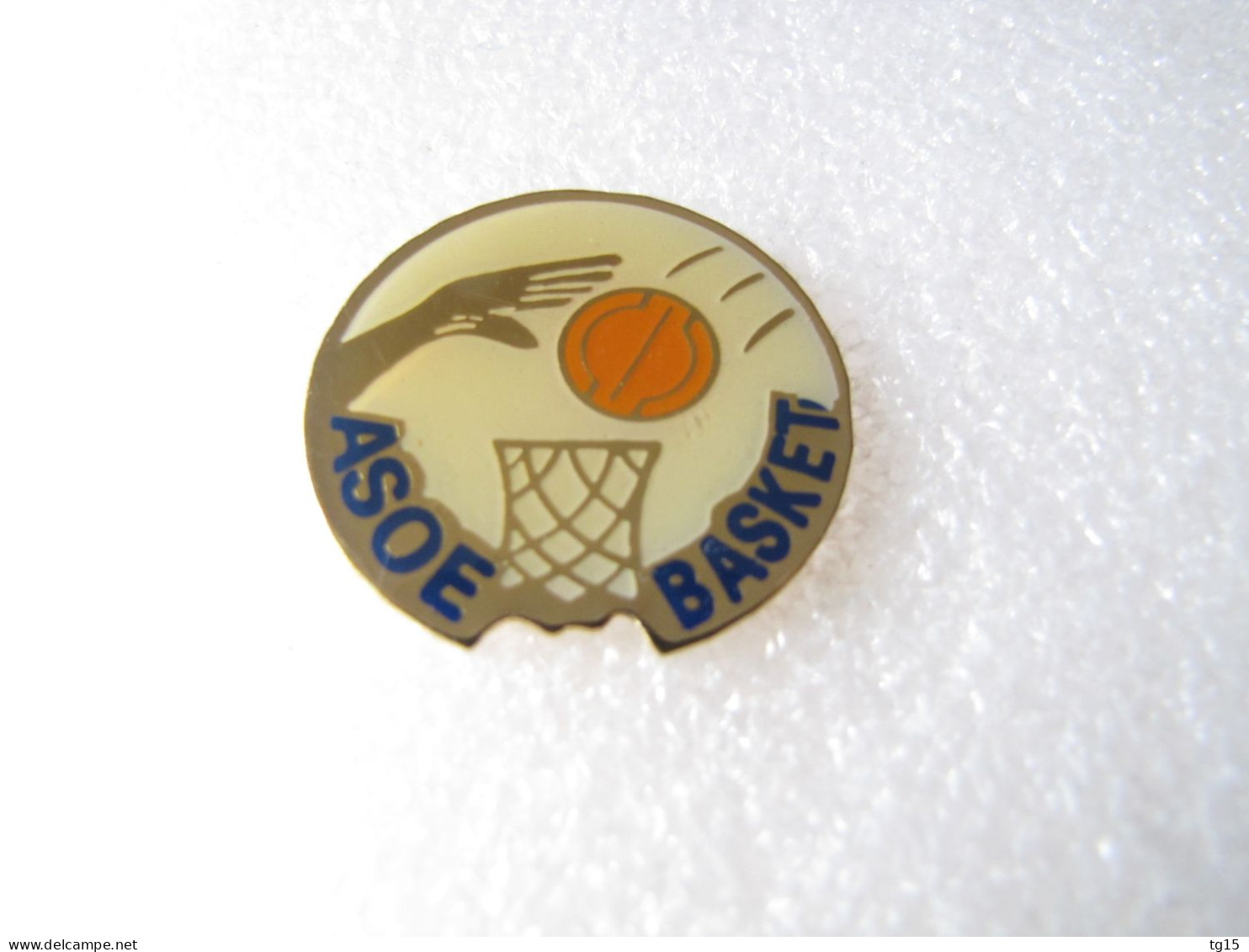 PIN'S    ASOE  BASKET - Basketball