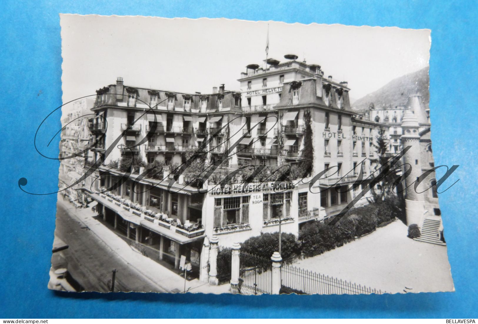 Hotel Helvetie Et Familles  Et Son Pavillon Terrasse Au 7 Me étage  Montreux Suisse - Mon