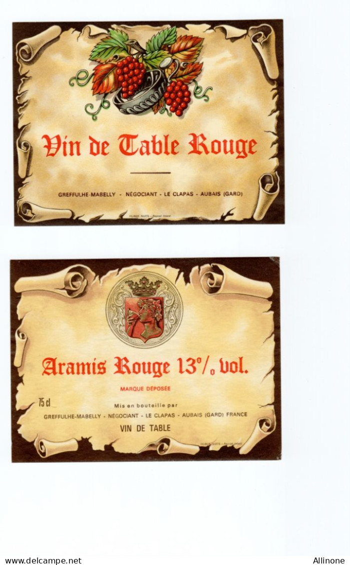 Lot Etiquette  De Vin Aramis Rouge 13% & Vin De Table Rouge Le Clapas Bien  Voir Les 2 Scans - Collections, Lots & Séries