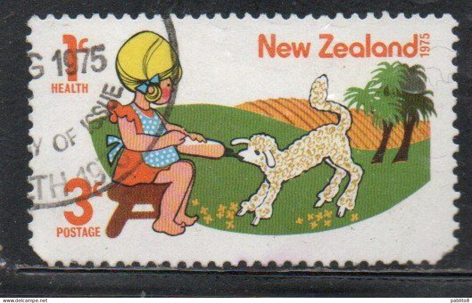 NEW ZEALAND NUOVA ZELANDA 1975 HEALTH GIRL FEEDING LAMB 3c + 1c USED USATO OBLITERE' - Usati