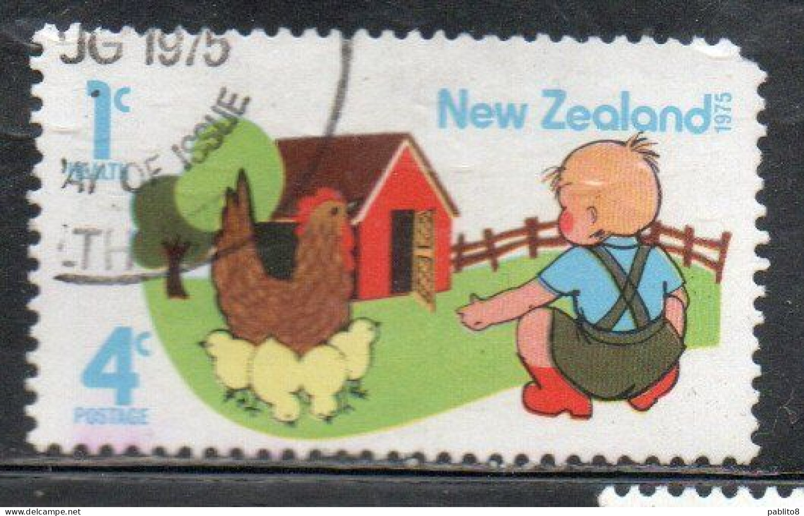 NEW ZEALAND NUOVA ZELANDA 1975 HEALTH BOY WITH HEN AND CHICKS 4c + 1c USED USATO OBLITERE' - Used Stamps