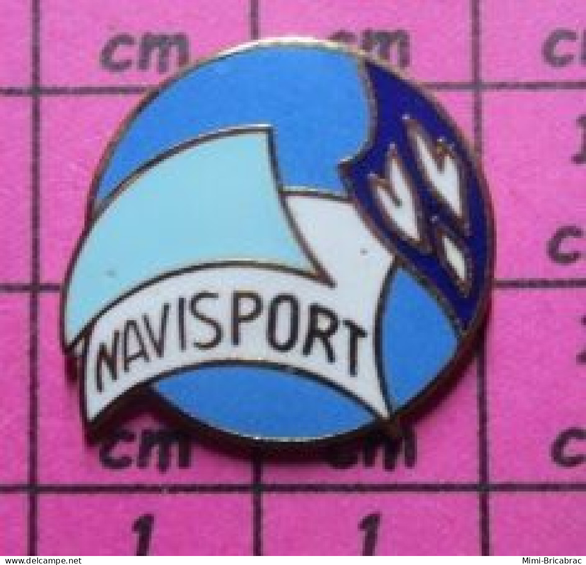 513A Pin's Pins / Beau Et Rare / SPORTS / VOILE NAVISPORT - Voile