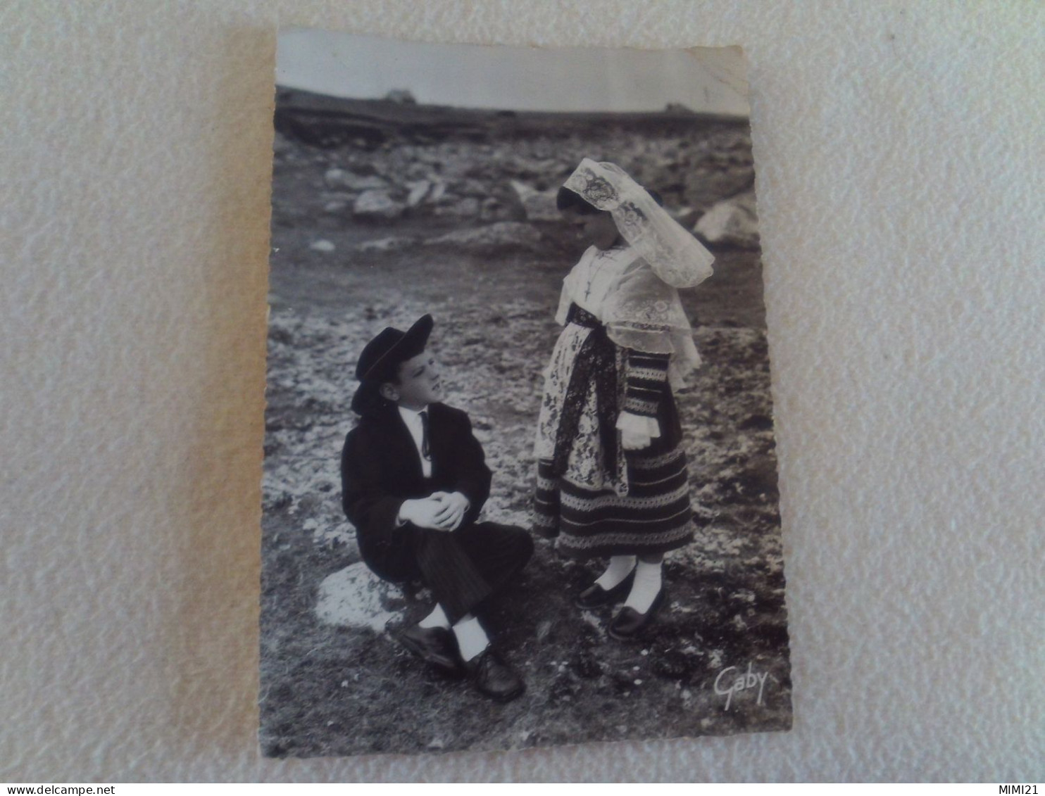 FOLKLORE DE BRETAGNE..."ENFANTS EN COSTUME DU PAYS DE PLOUGUERNEAU" - Plouguerneau