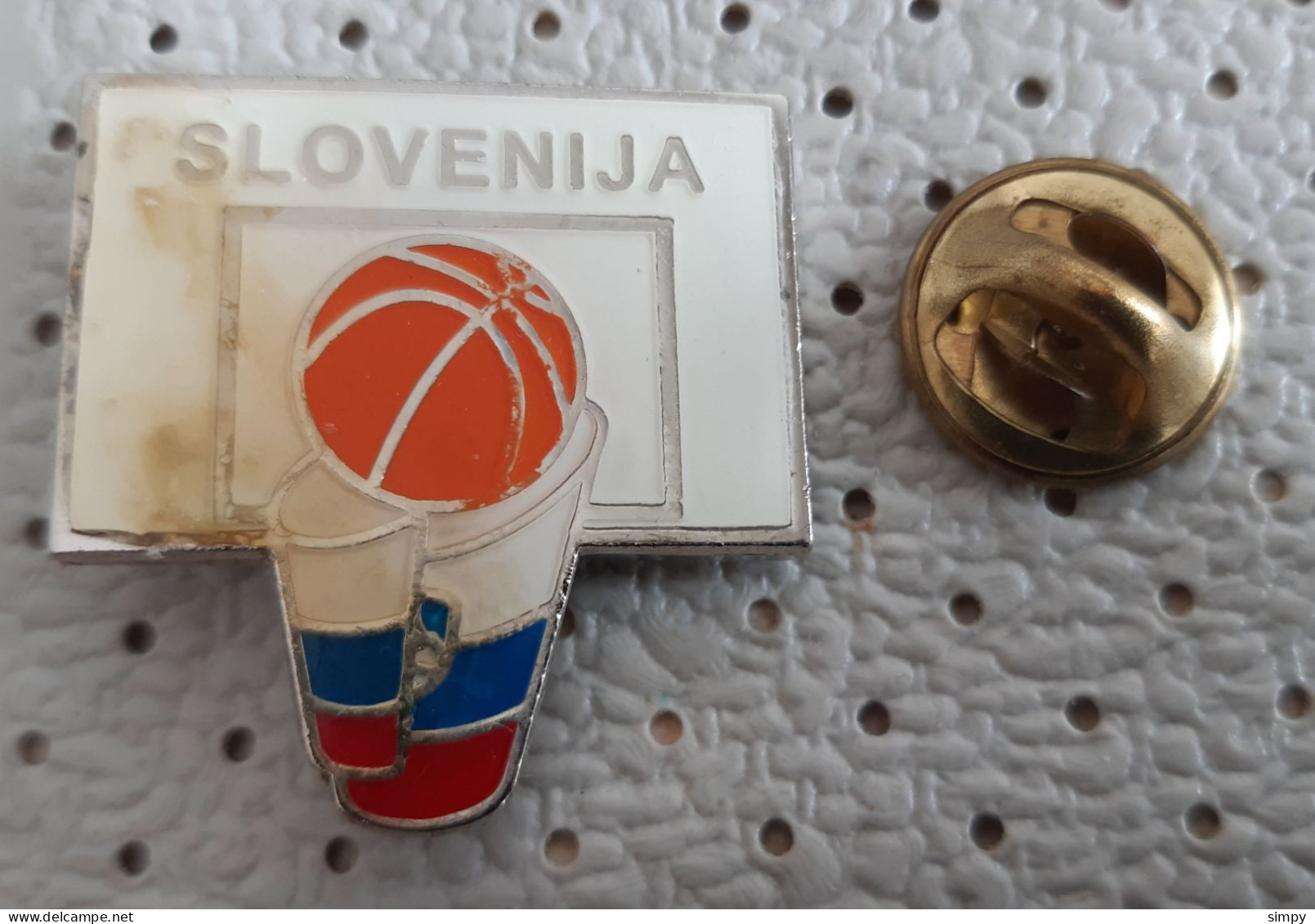 KZS Basketball Federation Of Slovenia Pin - Basketball