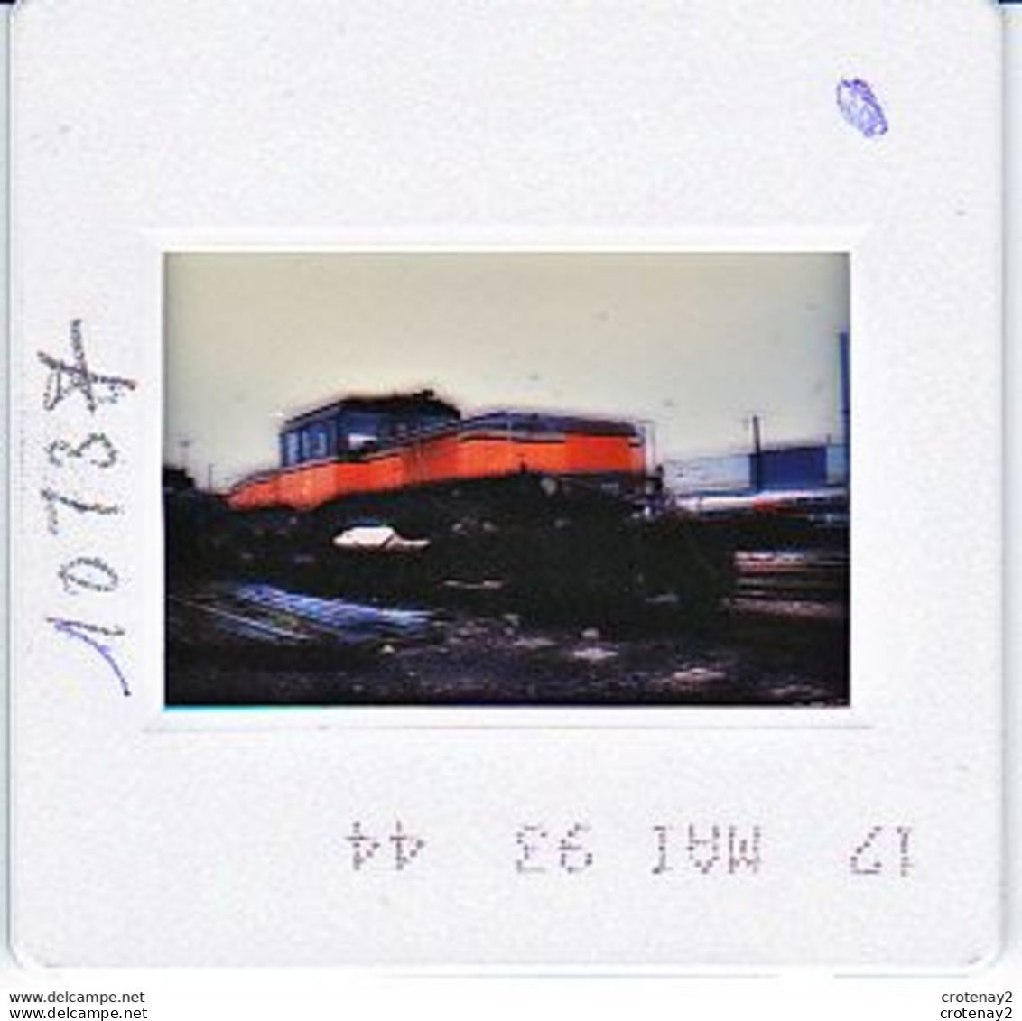 Photo Diapo Diapositive Train Wagon Caisse Locomotive Electrique CC 1112 Sur Wagon Surbaissé VSG Le 07/05/1993 VOIR ZOOM - Diapositives