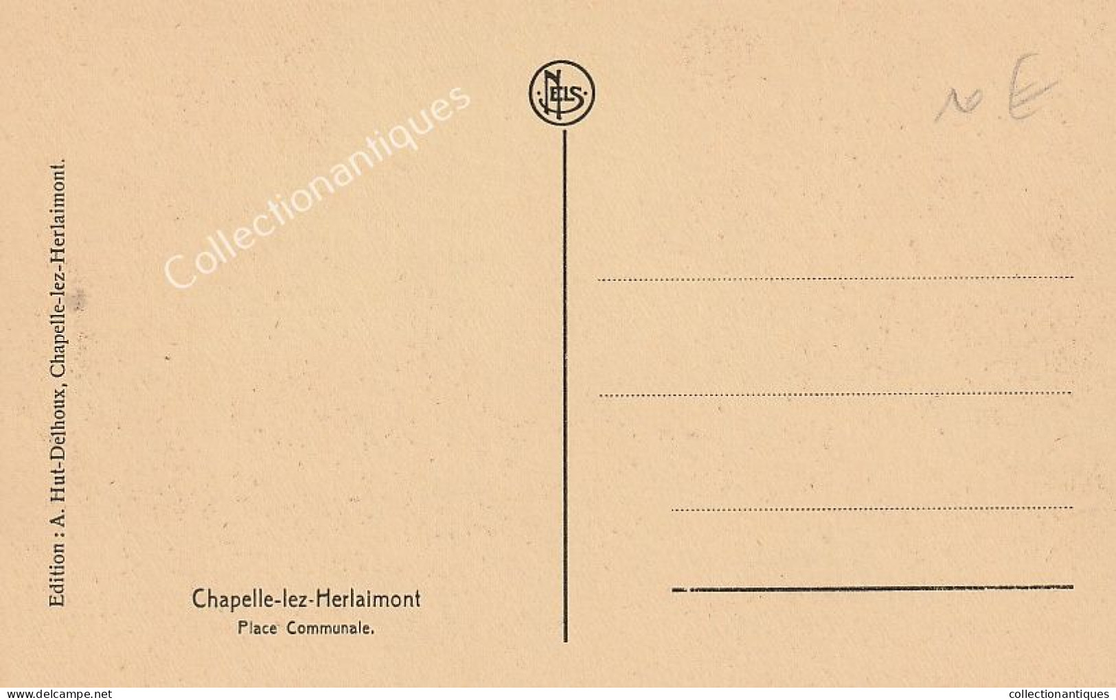 CPA Chapelle Lez Herlaimont - Place Communale - Non Circulée - Divisée - TTB - Animée - Chapelle-lez-Herlaimont