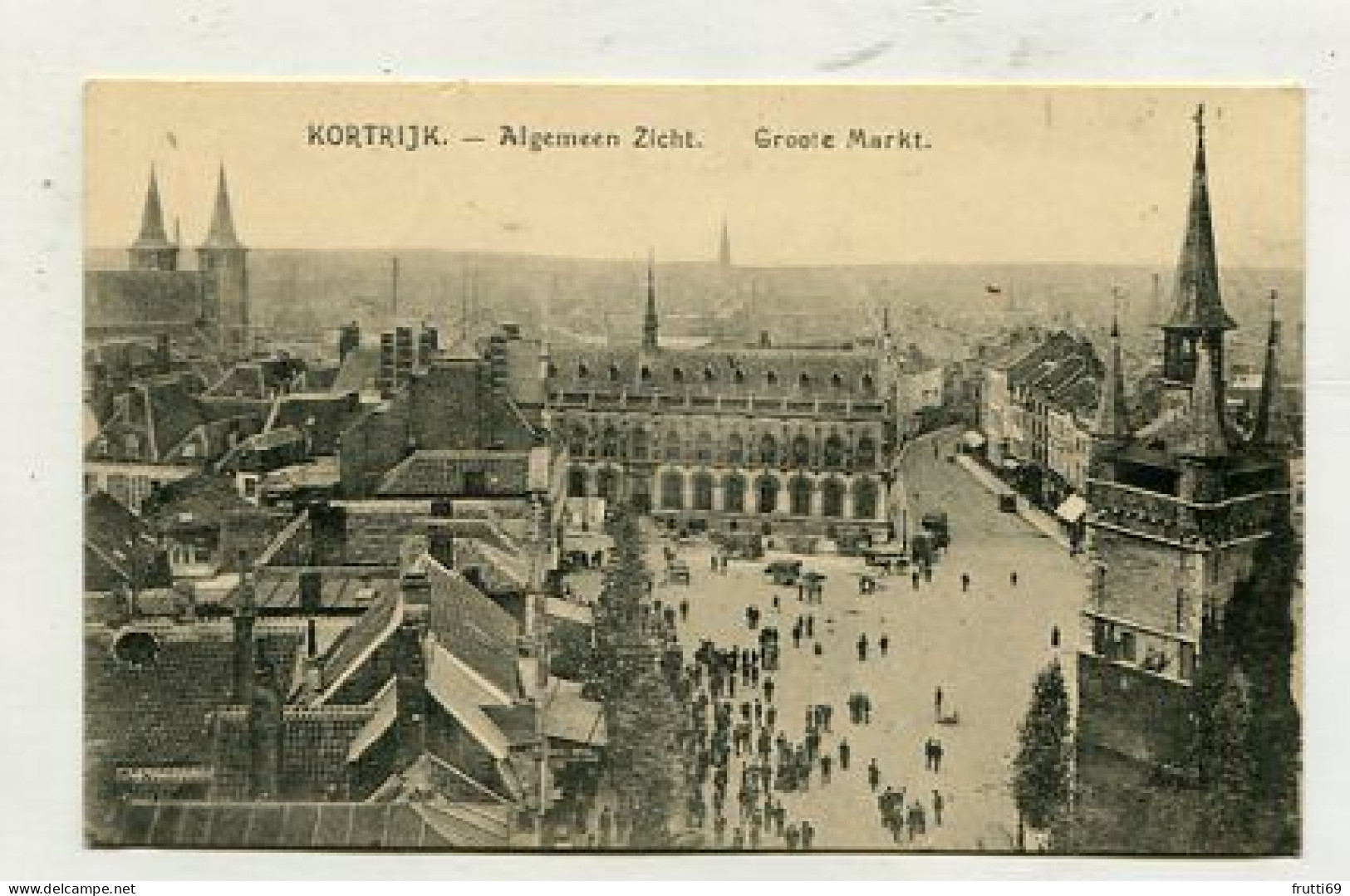 AK 156786 BELGIUM - Kortrijk - Algemeen Zicht - Groote Markt - Kortrijk