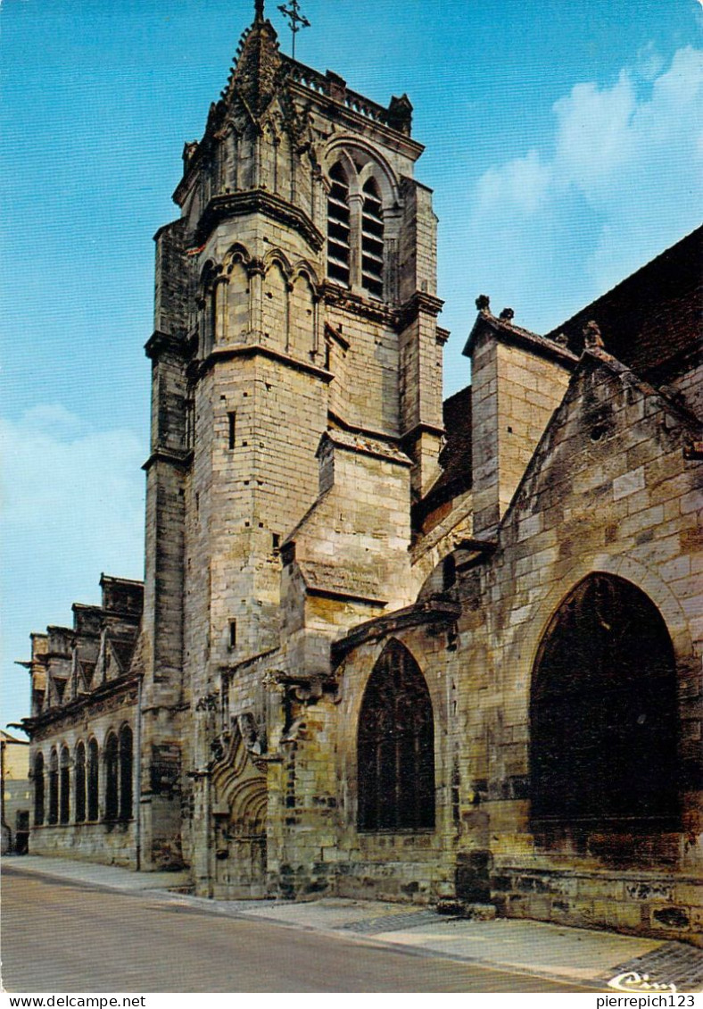 89 - Saint Bris Le Vineux - L'église (côté Nord) - Saint Bris Le Vineux