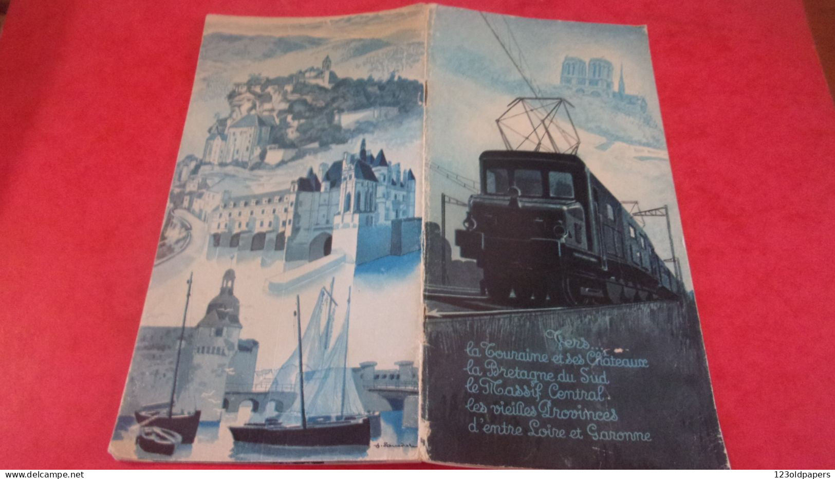 DEPLIANT 1932  VERS TOURAINE BRETAGNE MASSIF CENTRAL UZERCHE CHEMINS FER ILLLUSTRE ZOUCHET - Tourism Brochures