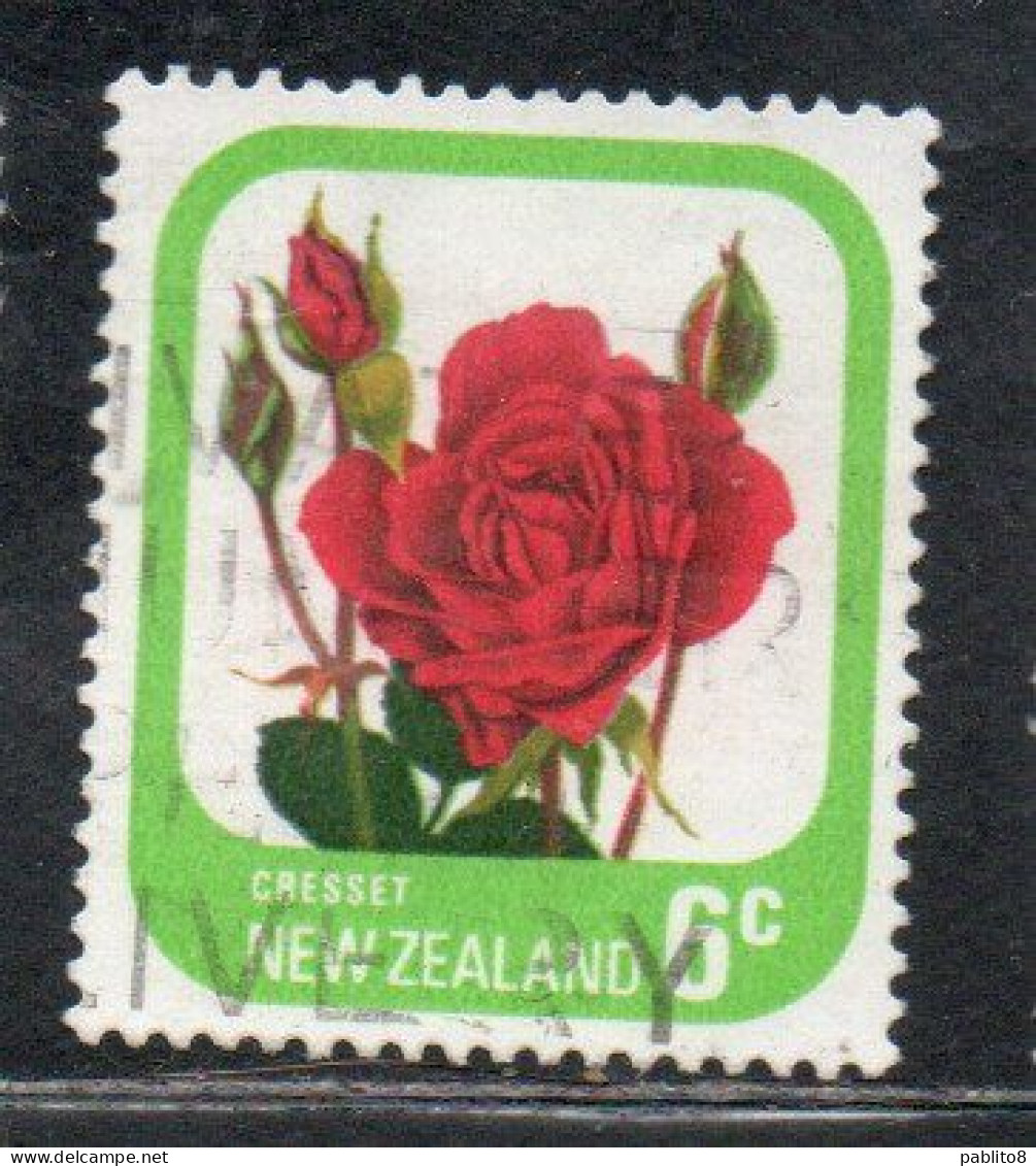 NEW ZEALAND NUOVA ZELANDA 1975 ROSES FLORA FLOWERS CRESSET 6c USED USATO OBLITERE' - Used Stamps