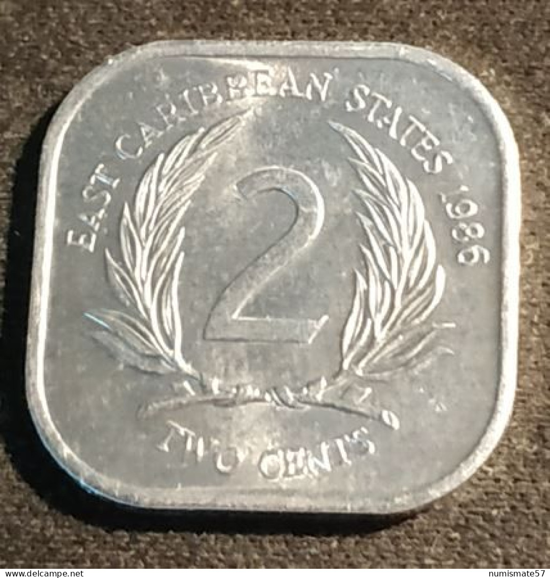 EAST CARIBBEAN STATES - 2 CENTS 1986 - Elizabeth II - 2e Effigie - KM 11 - Caraibi Orientali (Stati Dei)