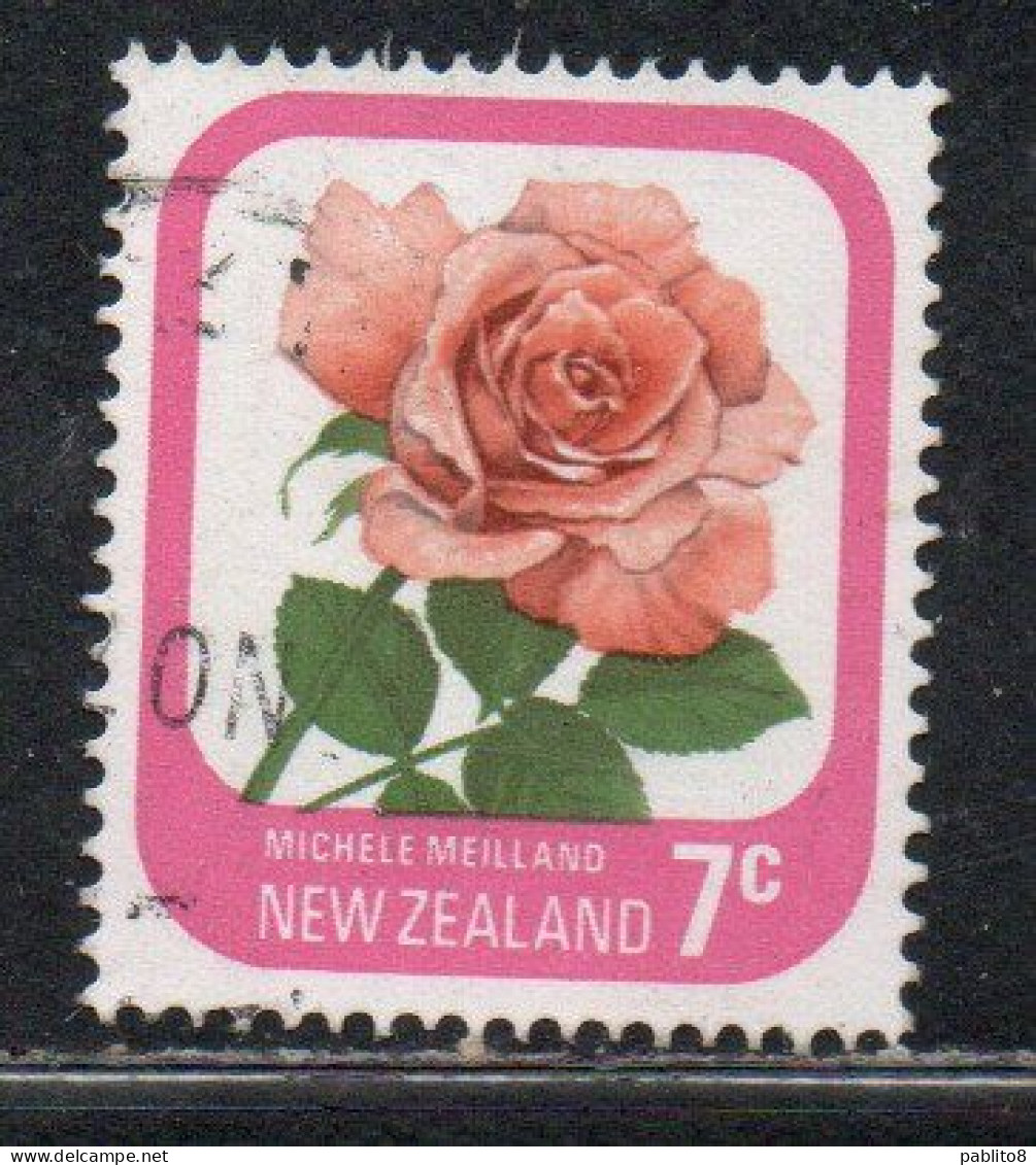 NEW ZEALAND NUOVA ZELANDA 1975 ROSES FLORA FLOWERS MICHELE MEILLAND 7c USED USATO OBLITERE' - Gebraucht
