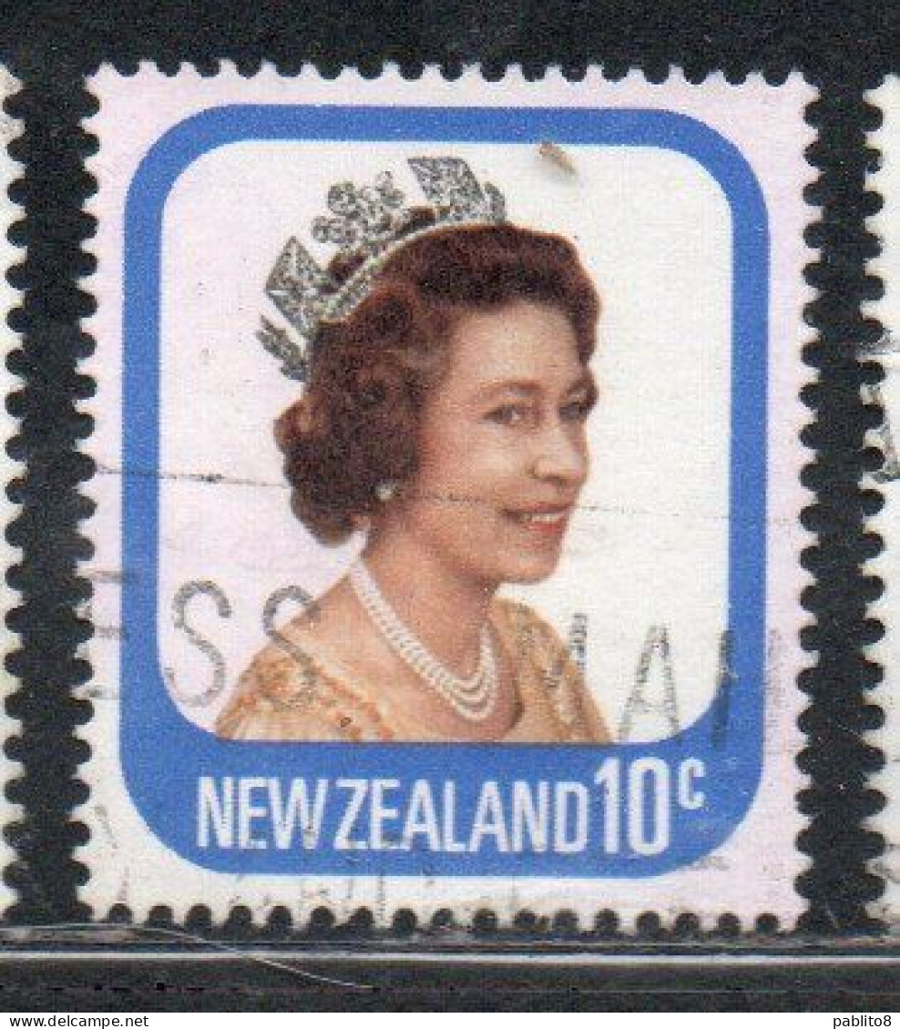 NEW ZEALAND NUOVA ZELANDA 1977 1982 QUEEN ELIZABETH II 10c USED USATO OBLITERE' - Oblitérés