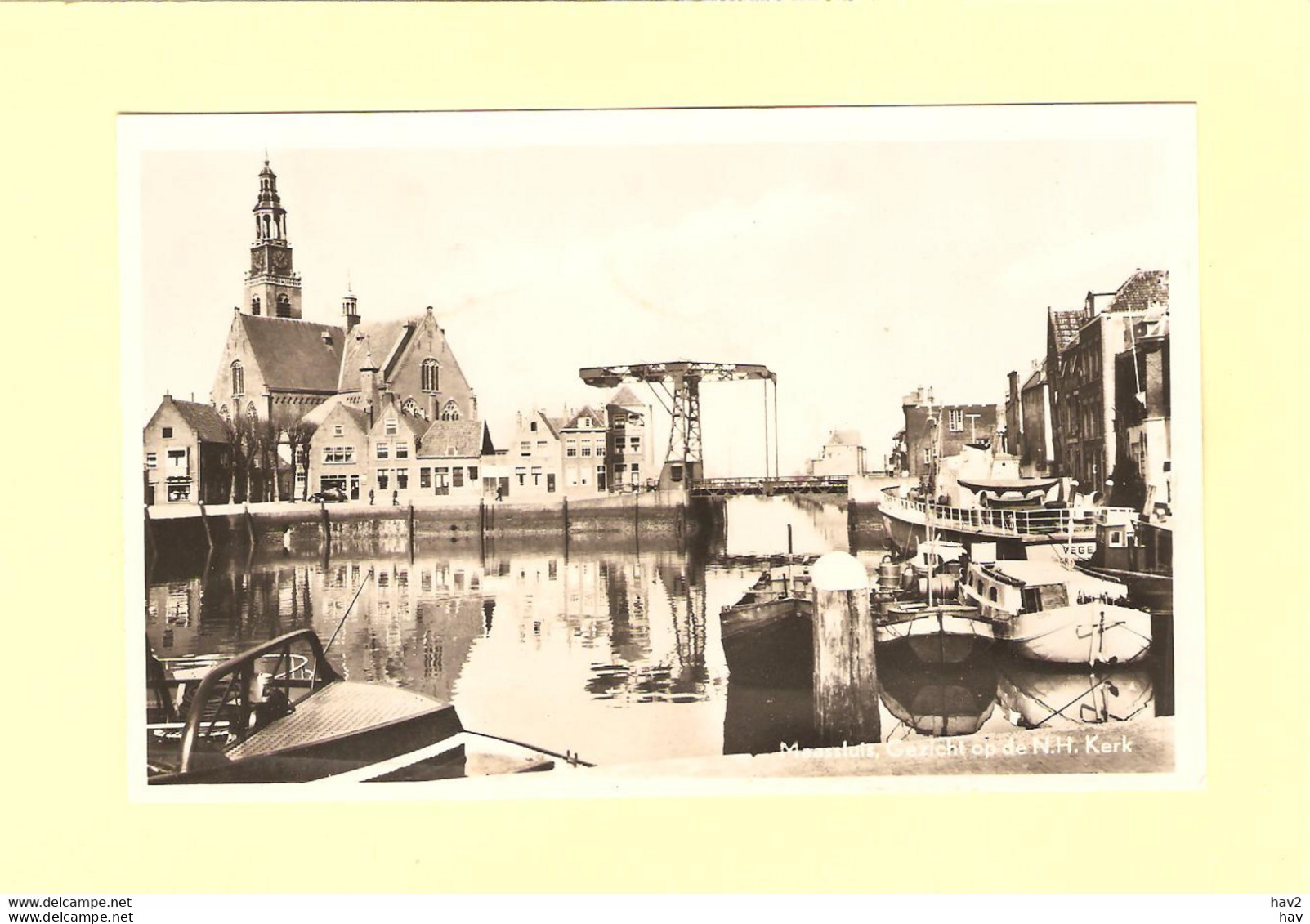 Maassluis Zicht Op N.H. Kerk, Binnenvaart RY35015 - Maassluis