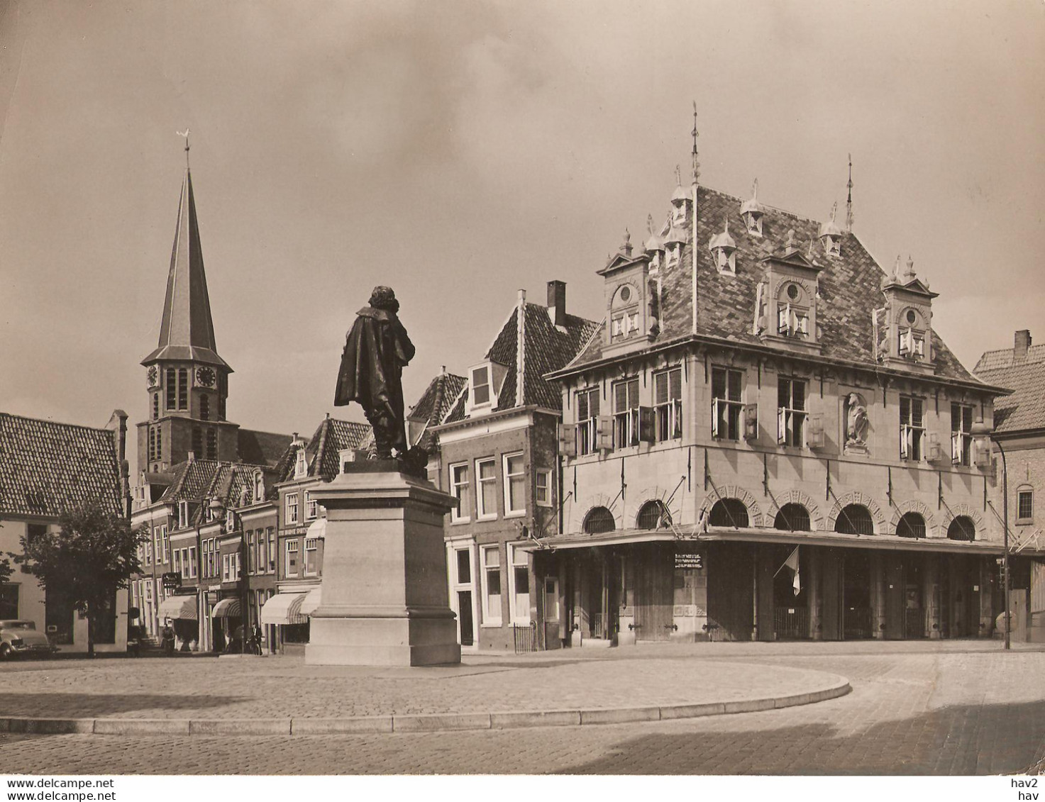 Hoorn Kaasmarkt, Waag, Oude Auto Foto Prentbriefkaart KE3804 - Hoorn