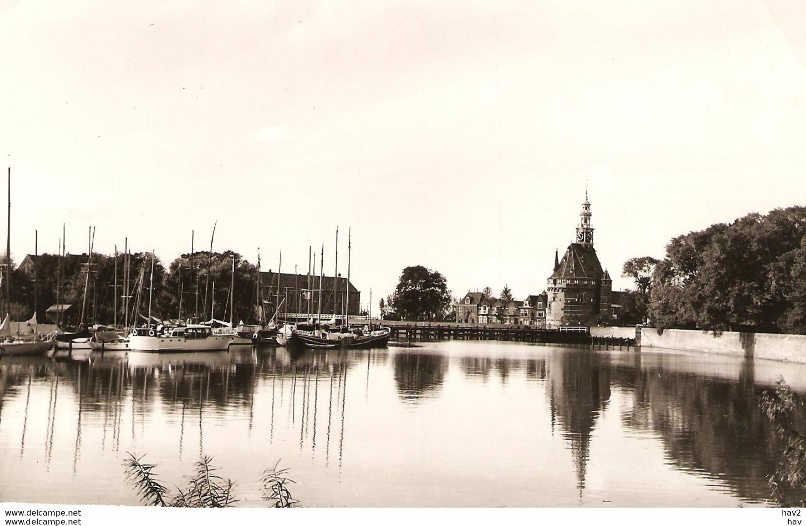 Hoorn Zicht Op Kerk Van Jachthaven Foto Prentbriefkaart KE3717 - Hoorn