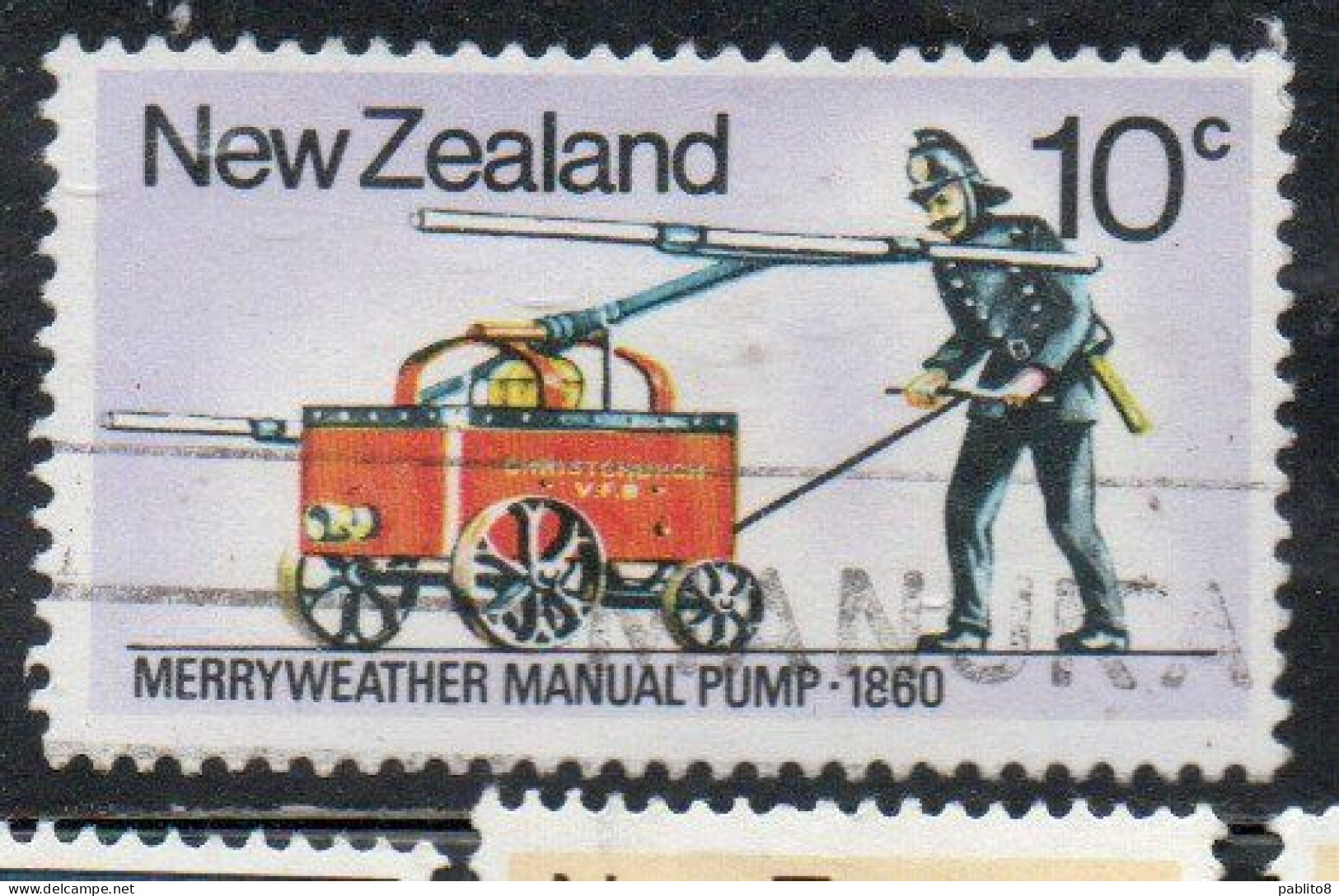 NEW ZEALAND NUOVA ZELANDA 1977 FIRE FIGHTING EQUIPMENT MERRYWEATHER MANUAL PUMP 1860 10c USED USATO OBLITERE' - Used Stamps