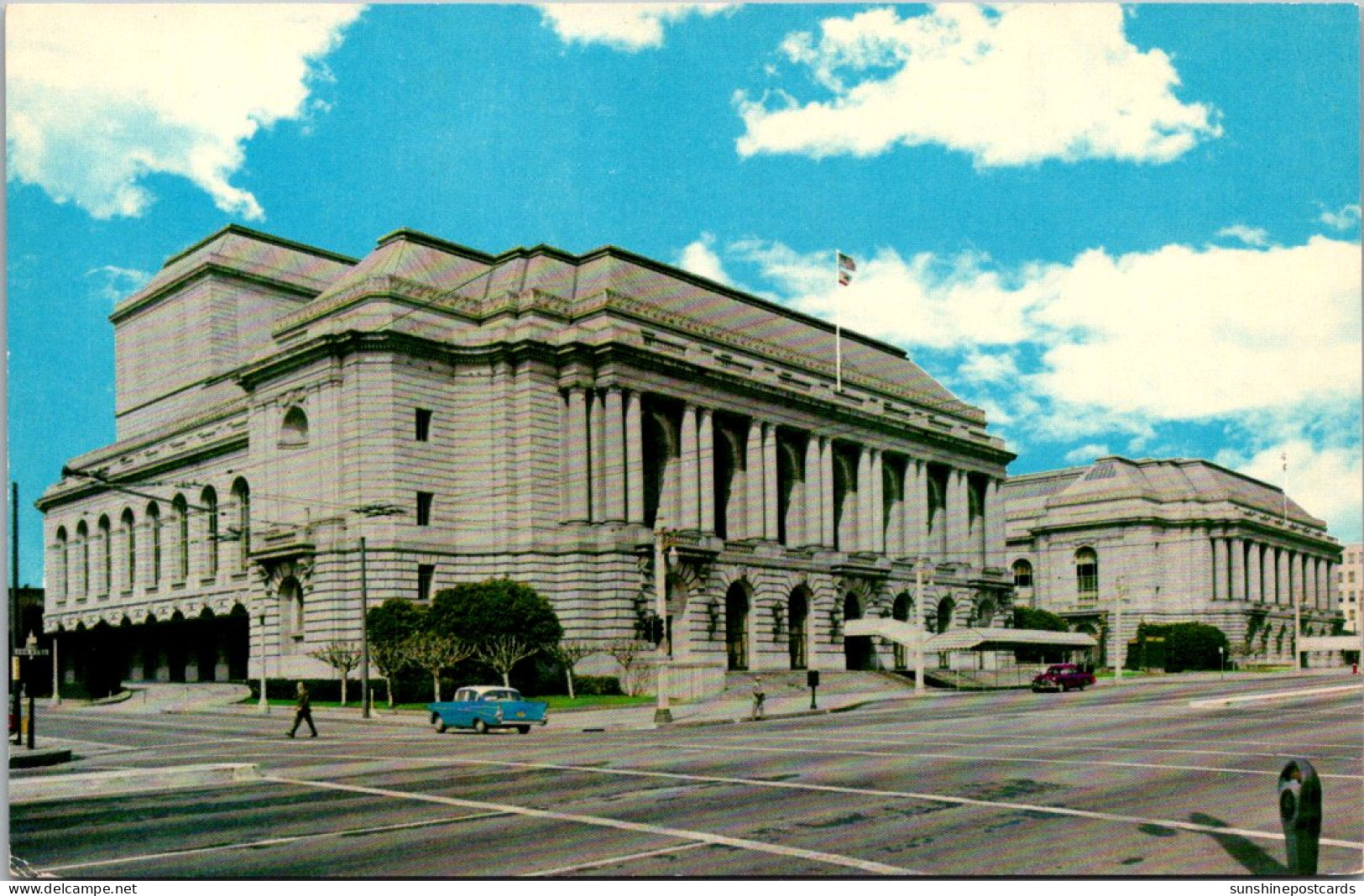 California San Francisco Municipal Opera House On Van Ness Avenue - San Francisco