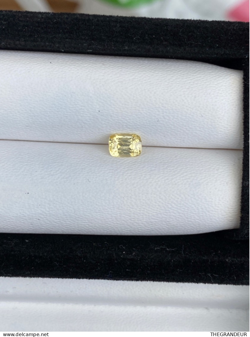 Natural Yellow Sapphire 1.02 Carat Cushion Rectangular Sri Lanka origin