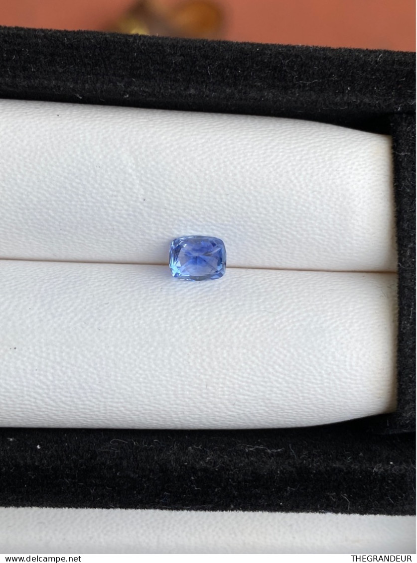 Blue Sapphire 1.10 Carat Cushion Rectangular Sri Lankan Origin Loose Gemstones - Saphir