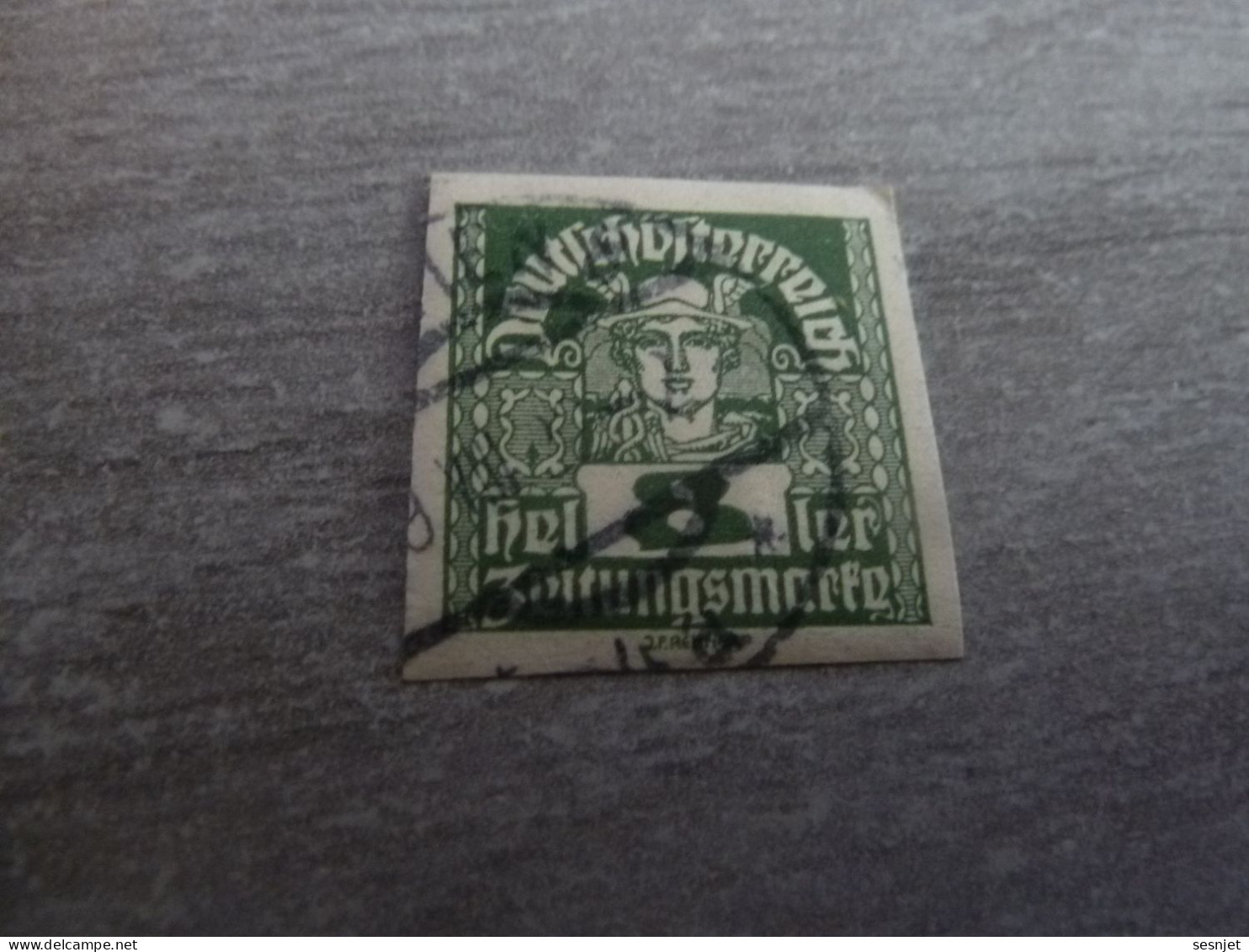 Deutscheofterreich - Heller 8 - Zritungsmarfn - Vert-olive - Non Dentelé - Oblitéré - Année 1920 - - Revenue Stamps