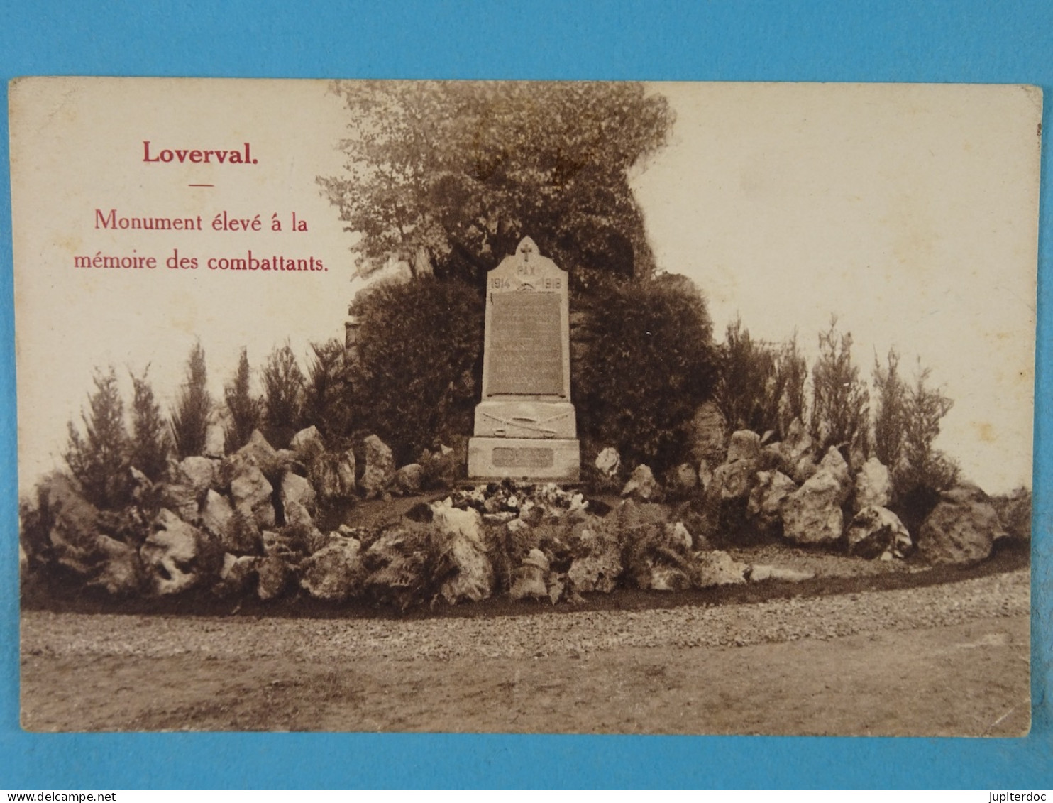 Loverval Monument élevé à La Mémoire Des Combattants - Gerpinnes