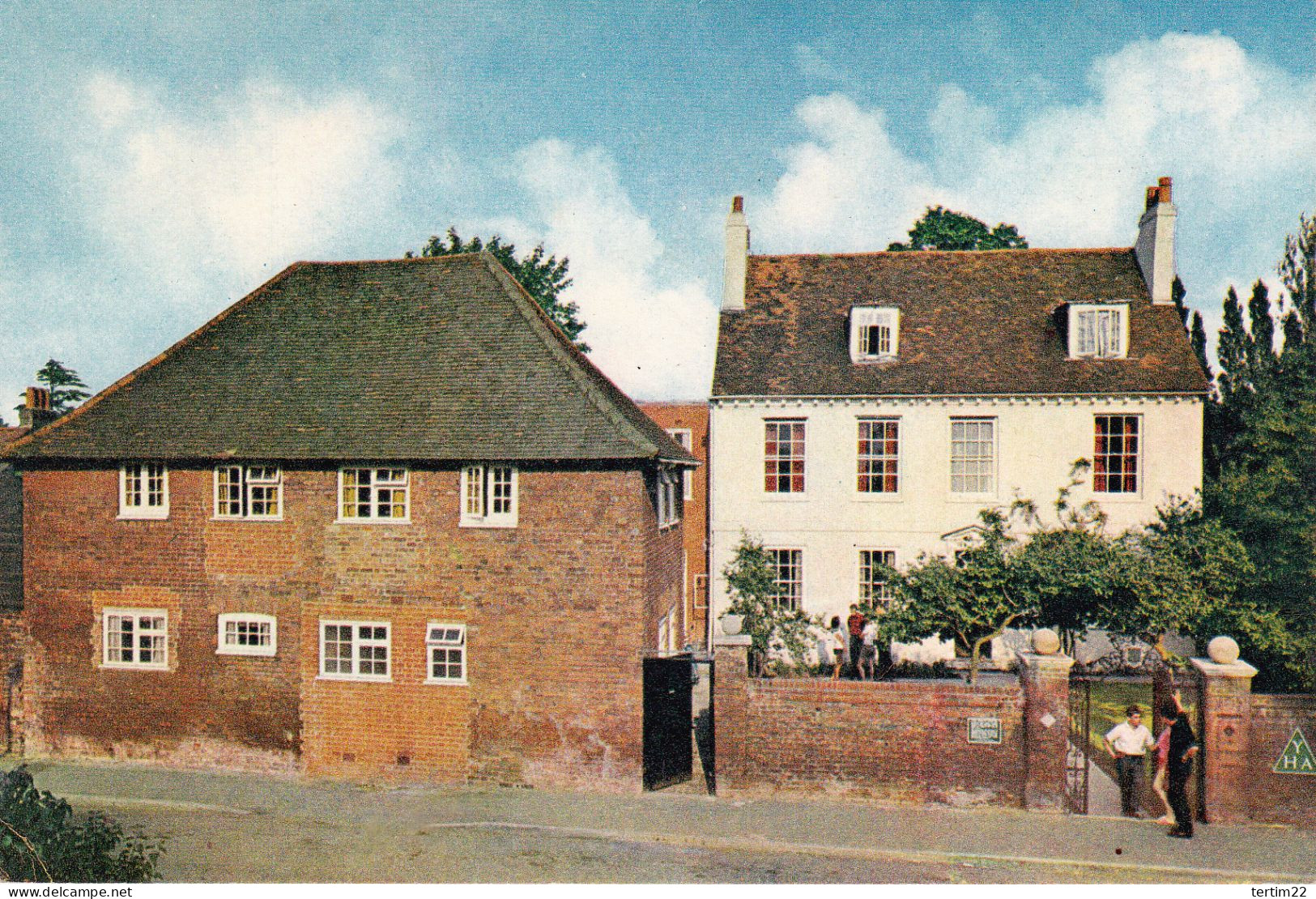 WINDSOR . BERKSHIRE . EDGWORTH HOUSE YOUTH HOSTEL - Windsor