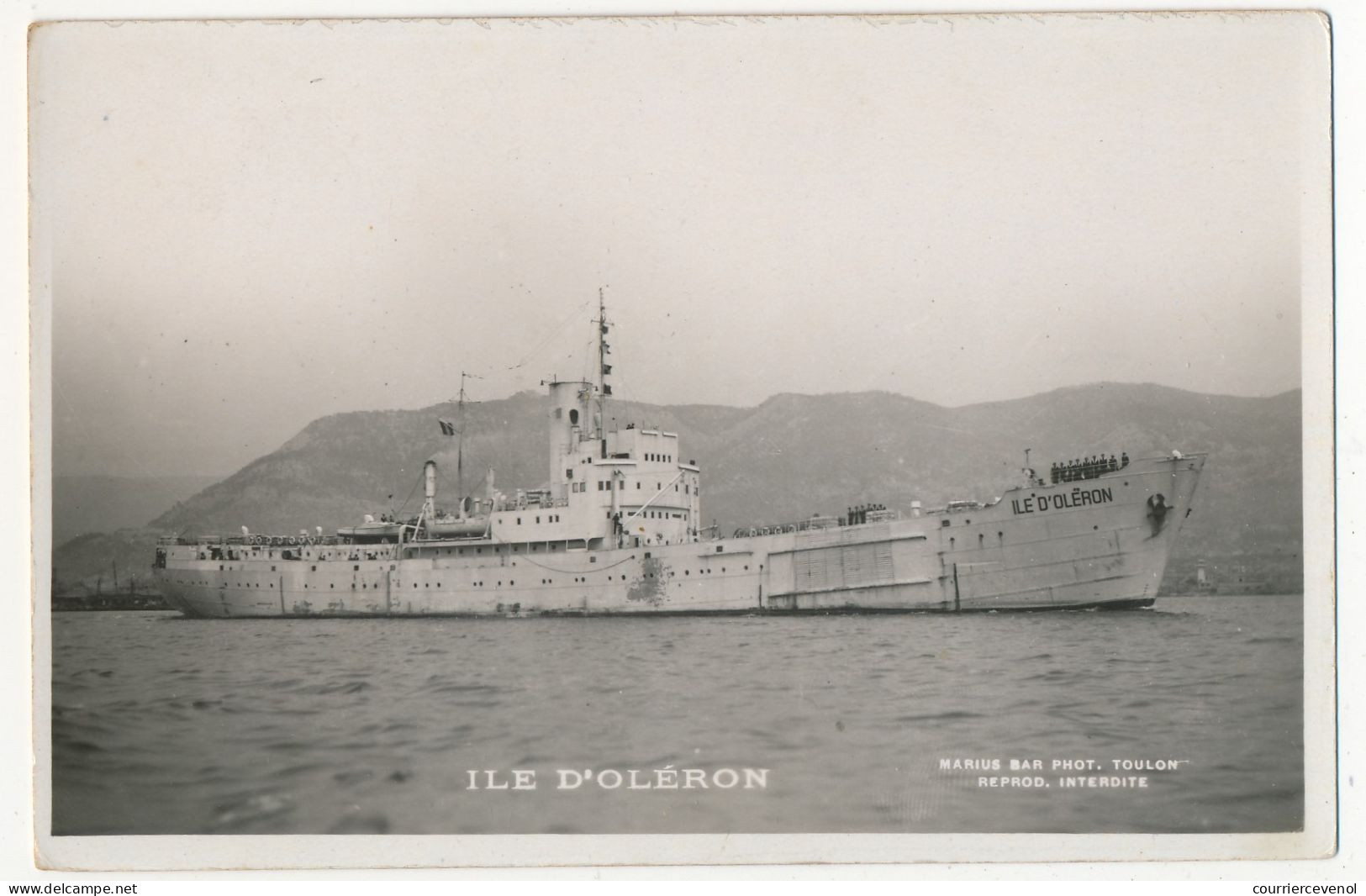 CPM - "ILE D'OLÉRON" - Warships