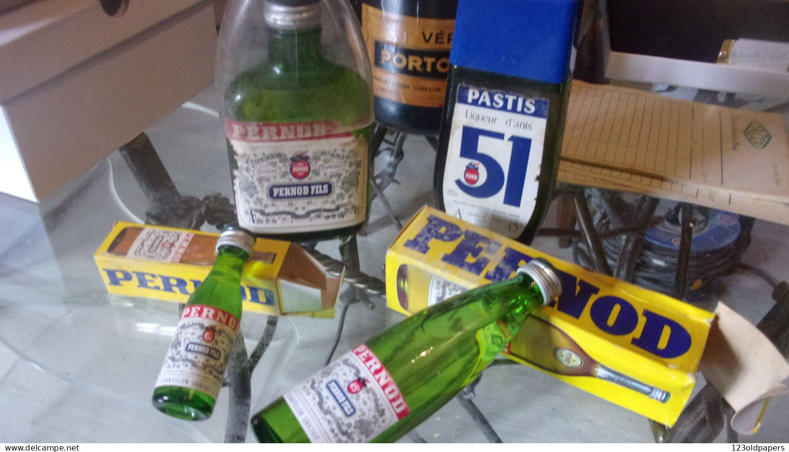 BEL ENSEMBLE VINTAGE NON OUVERT PERNOD PASTIS MIGNONETTE ECHANTILLON VRP FLASQUES - Other & Unclassified