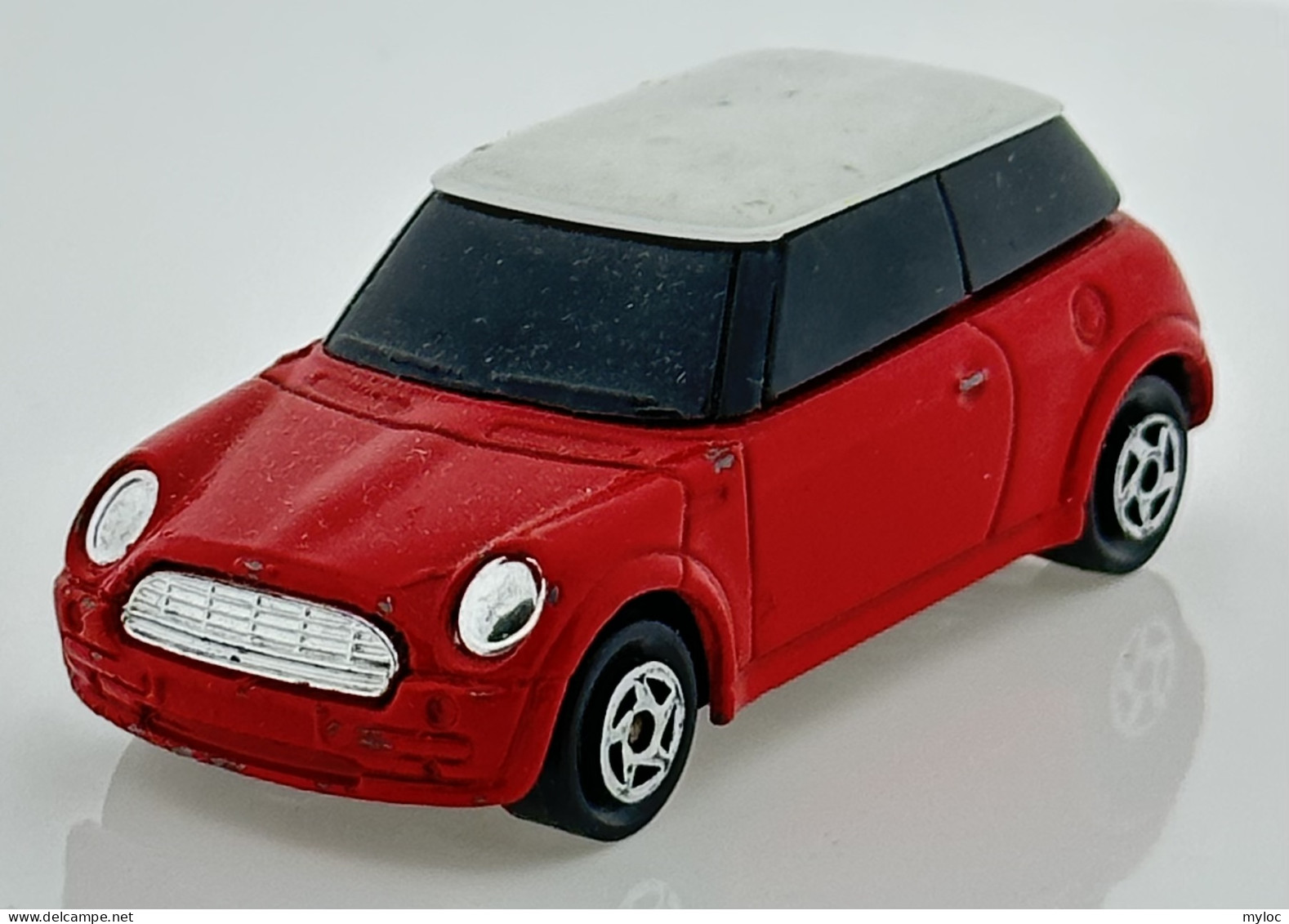 Majorette. New Mini Cooper. Echelle1/56 - Majorette